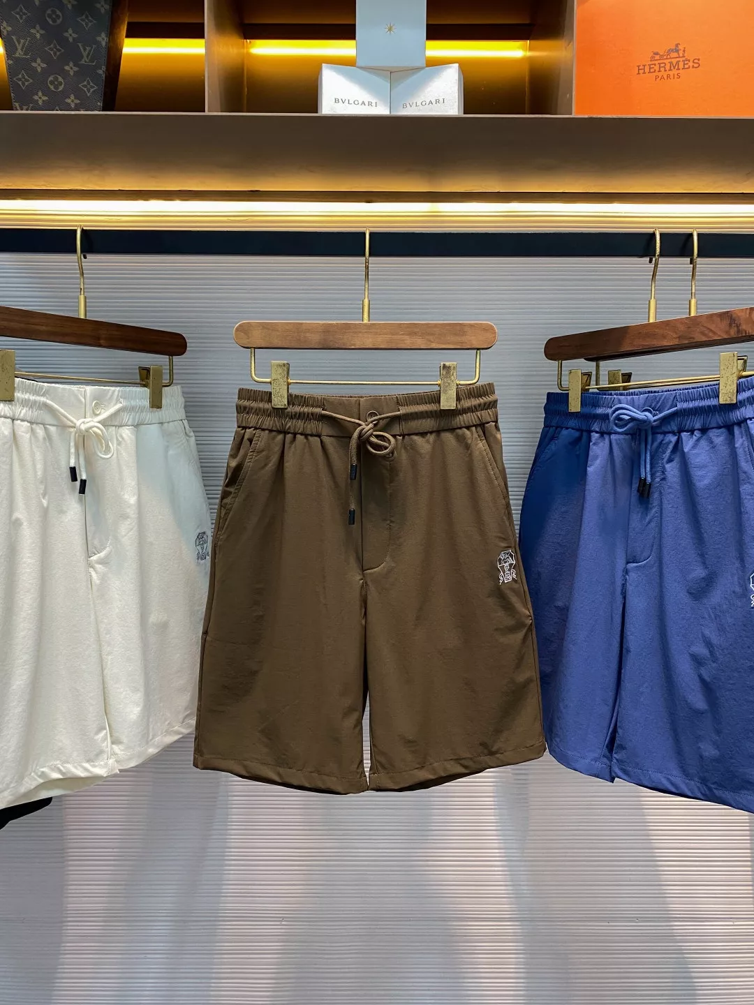브루넬로쿠치넬리 배지 자수 드로스트링 쇼츠 상세 이미지 6