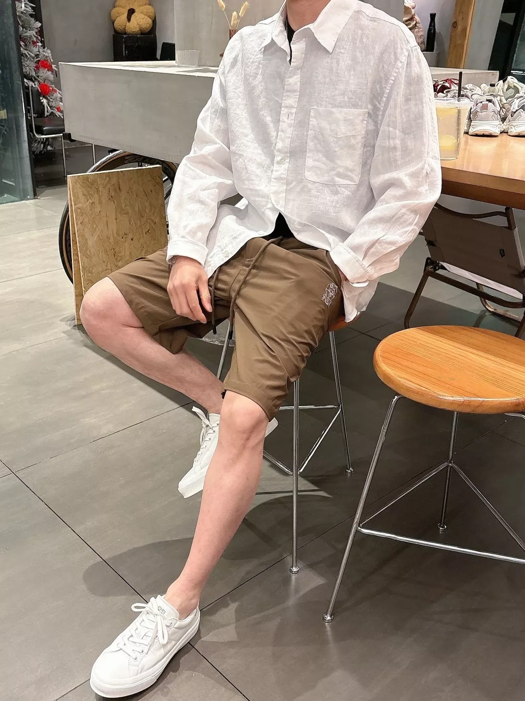 브루넬로쿠치넬리 배지 자수 드로스트링 쇼츠 상세 이미지 22