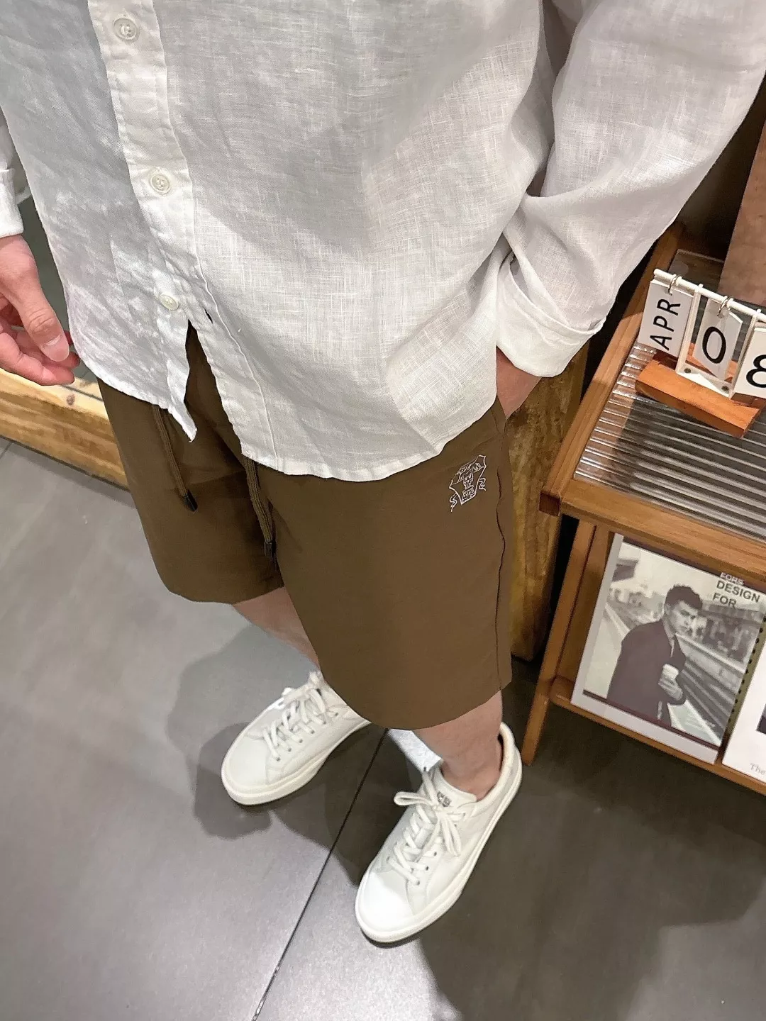 브루넬로쿠치넬리 배지 자수 드로스트링 쇼츠 상세 이미지 21