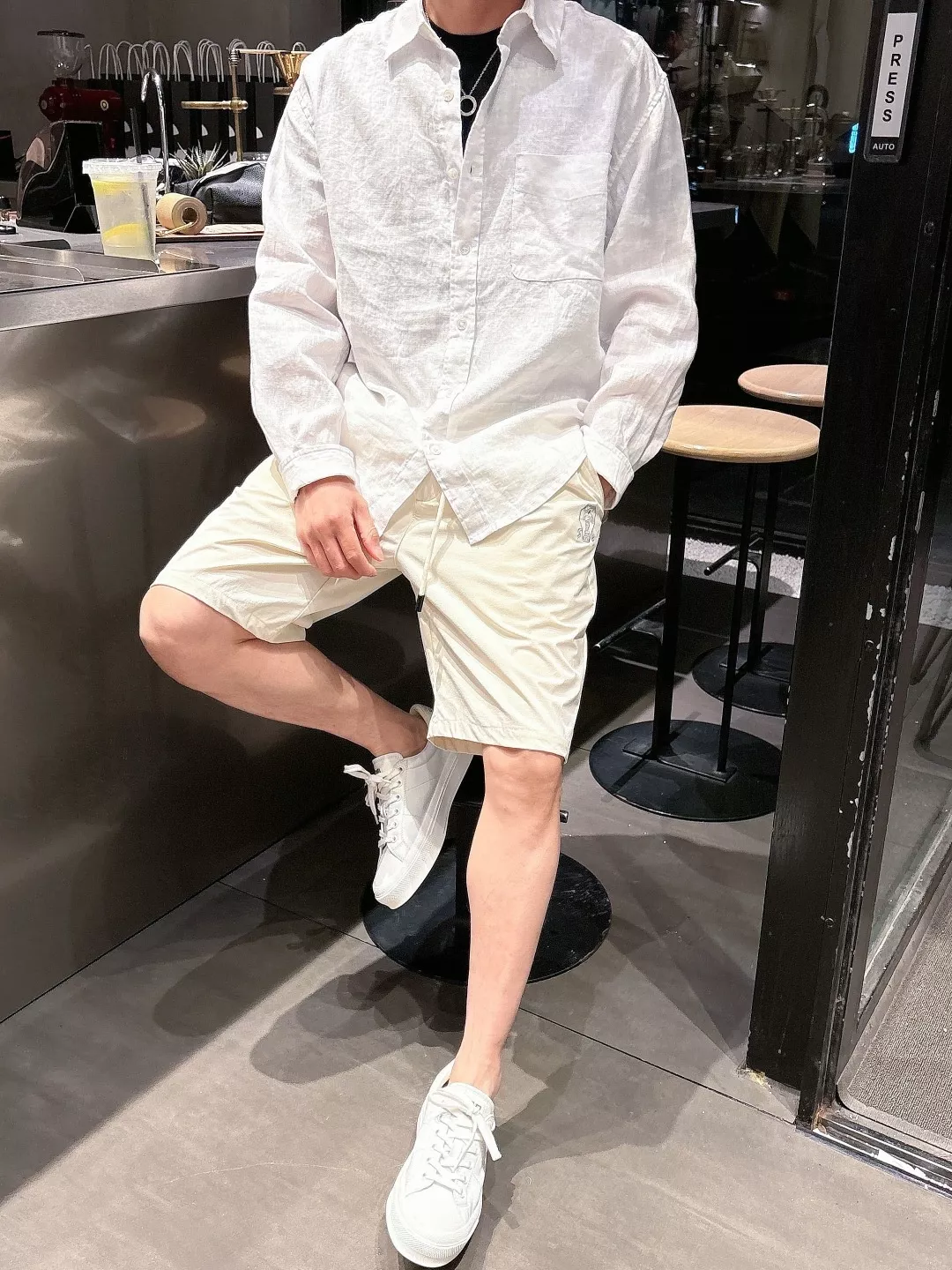 브루넬로쿠치넬리 배지 자수 드로스트링 쇼츠 상세 이미지 23