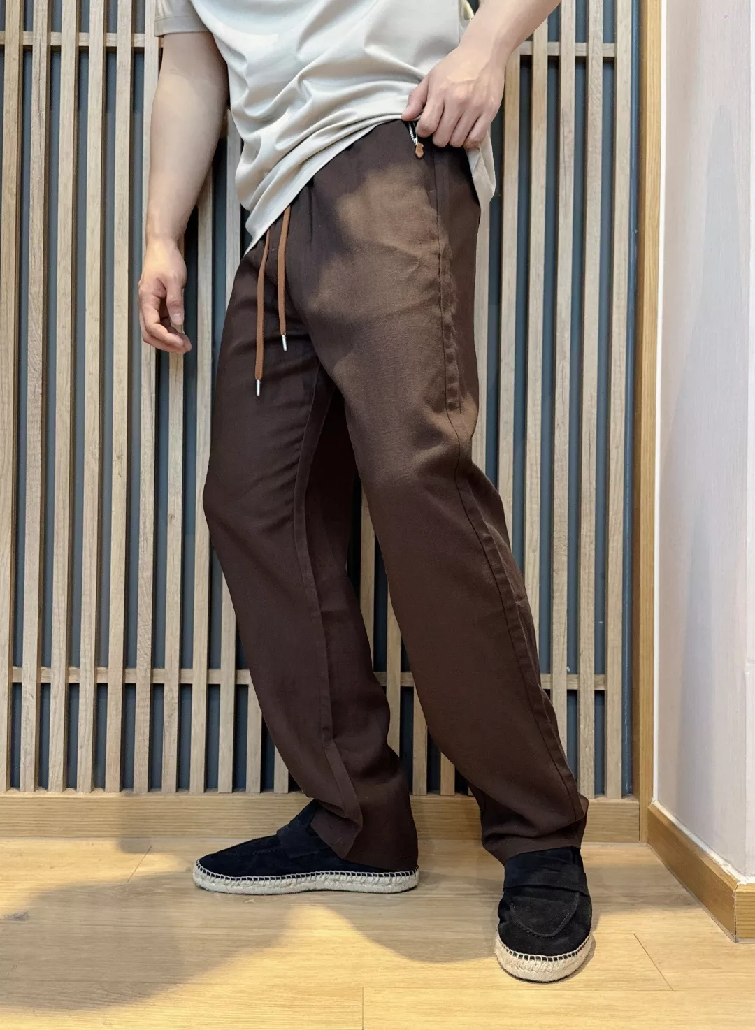로로피아나 리오셀 린넨 혼방 스트링 팬츠 상세 이미지 28