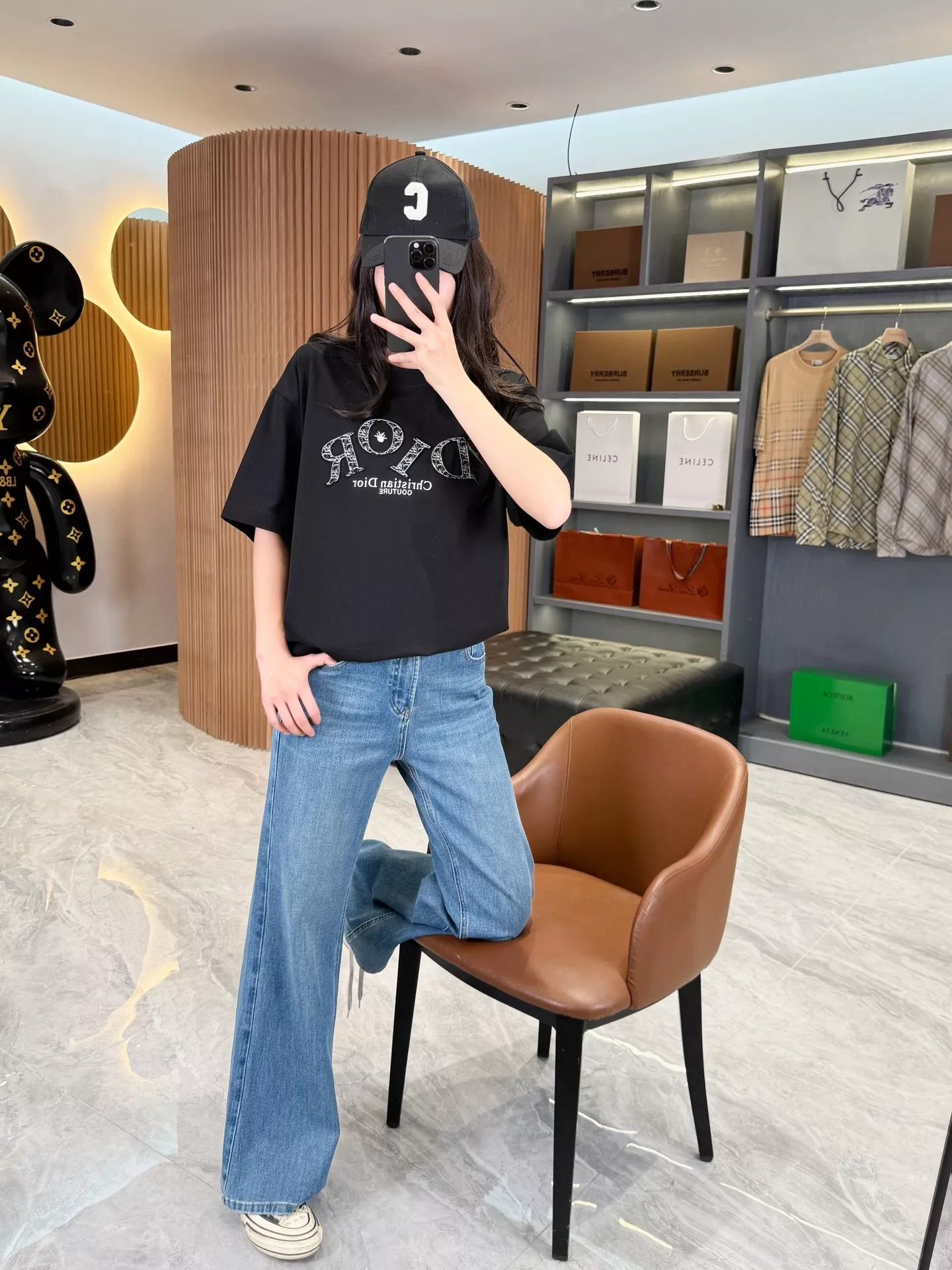 디올 자수 로고 라운드넥 반소매 티셔츠 상세 이미지 59
