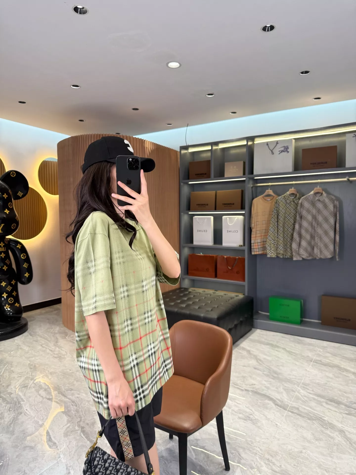 버버리 그라데이션 체크 코튼 반팔 티셔츠 상세 이미지 18