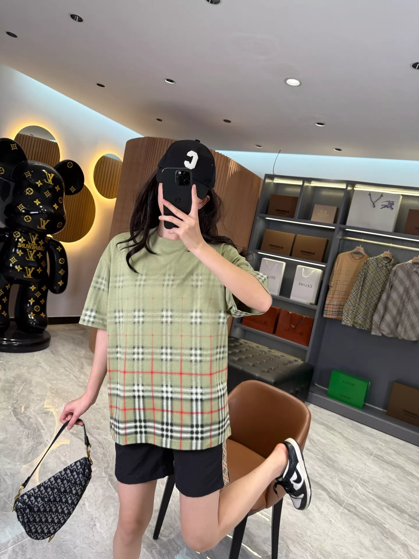 버버리 그라데이션 체크 코튼 반팔 티셔츠 상세 이미지 20