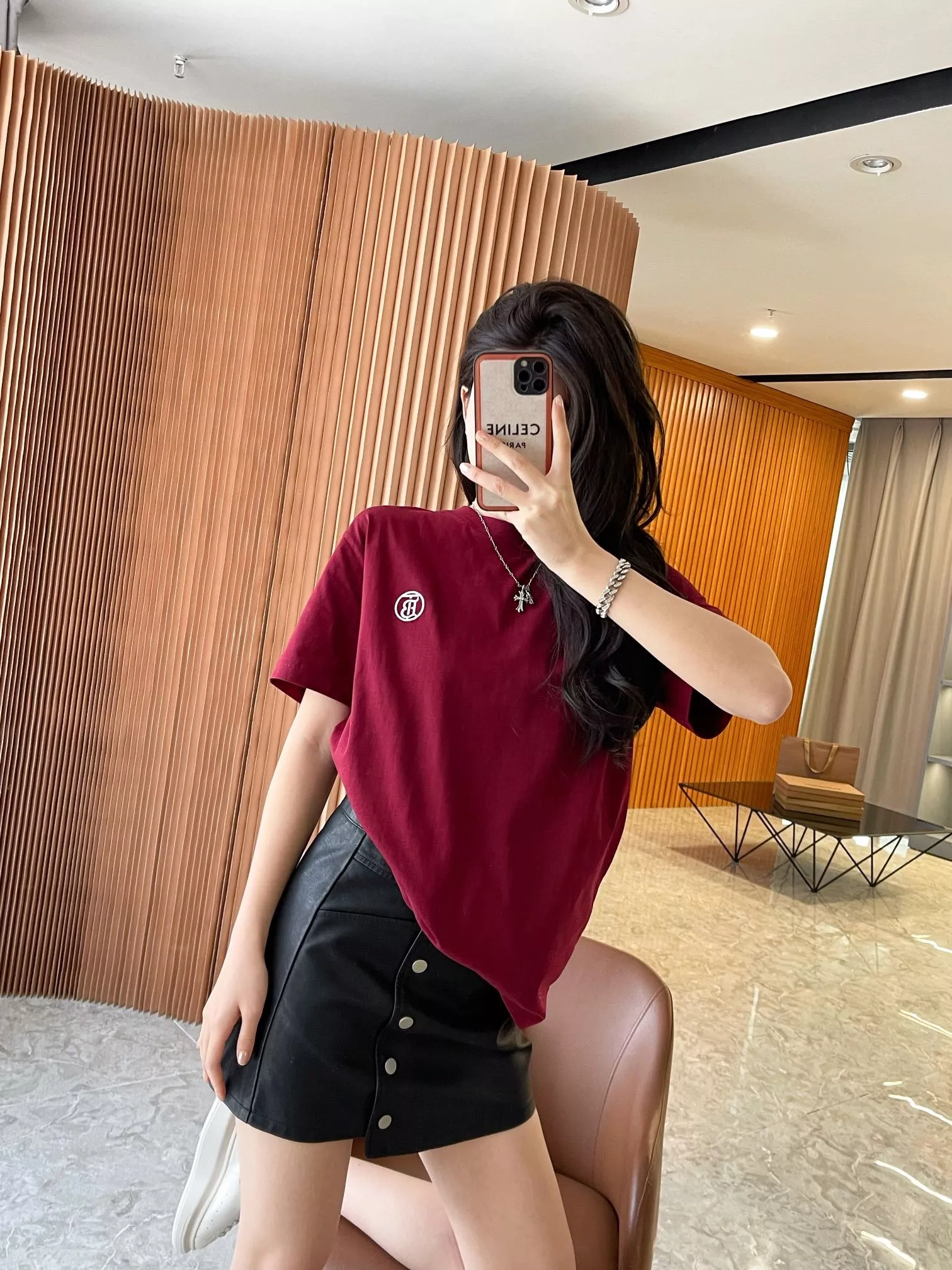버버리 원형 로고 자수 코튼 티셔츠 상세 이미지 98