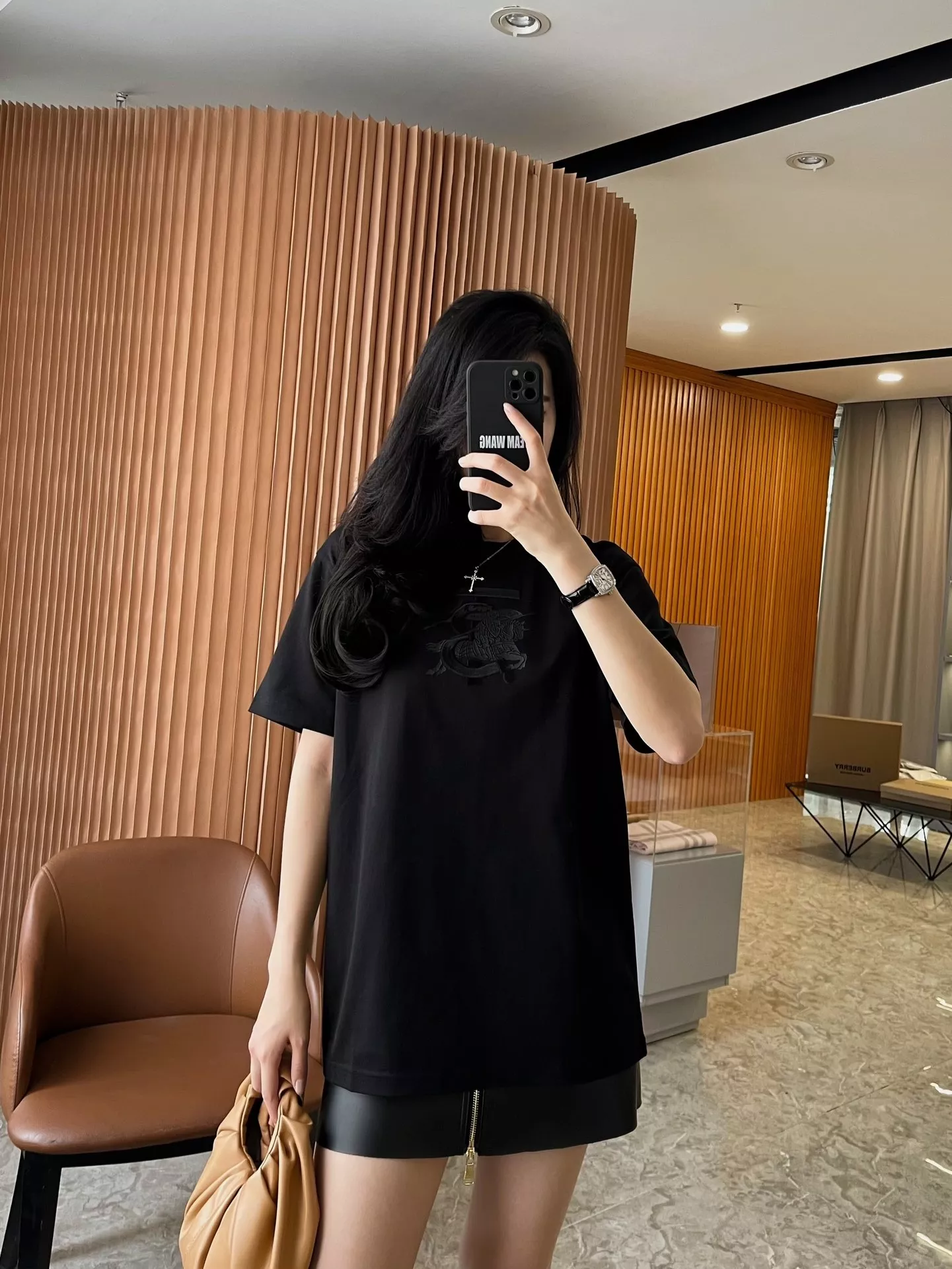버버리 마술 기사 자수 코튼 반소매 티셔츠 상세 이미지 65