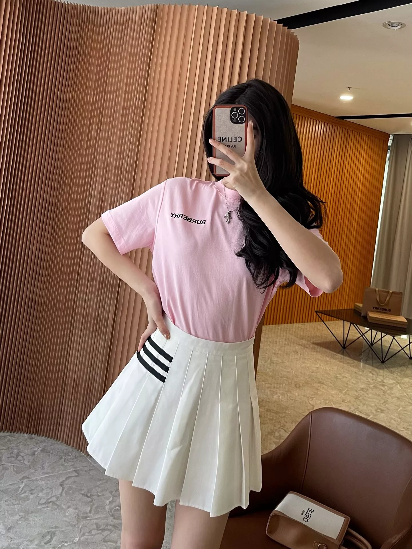 버버리 TB 자수 코튼 반소매 티셔츠 상세 이미지 73