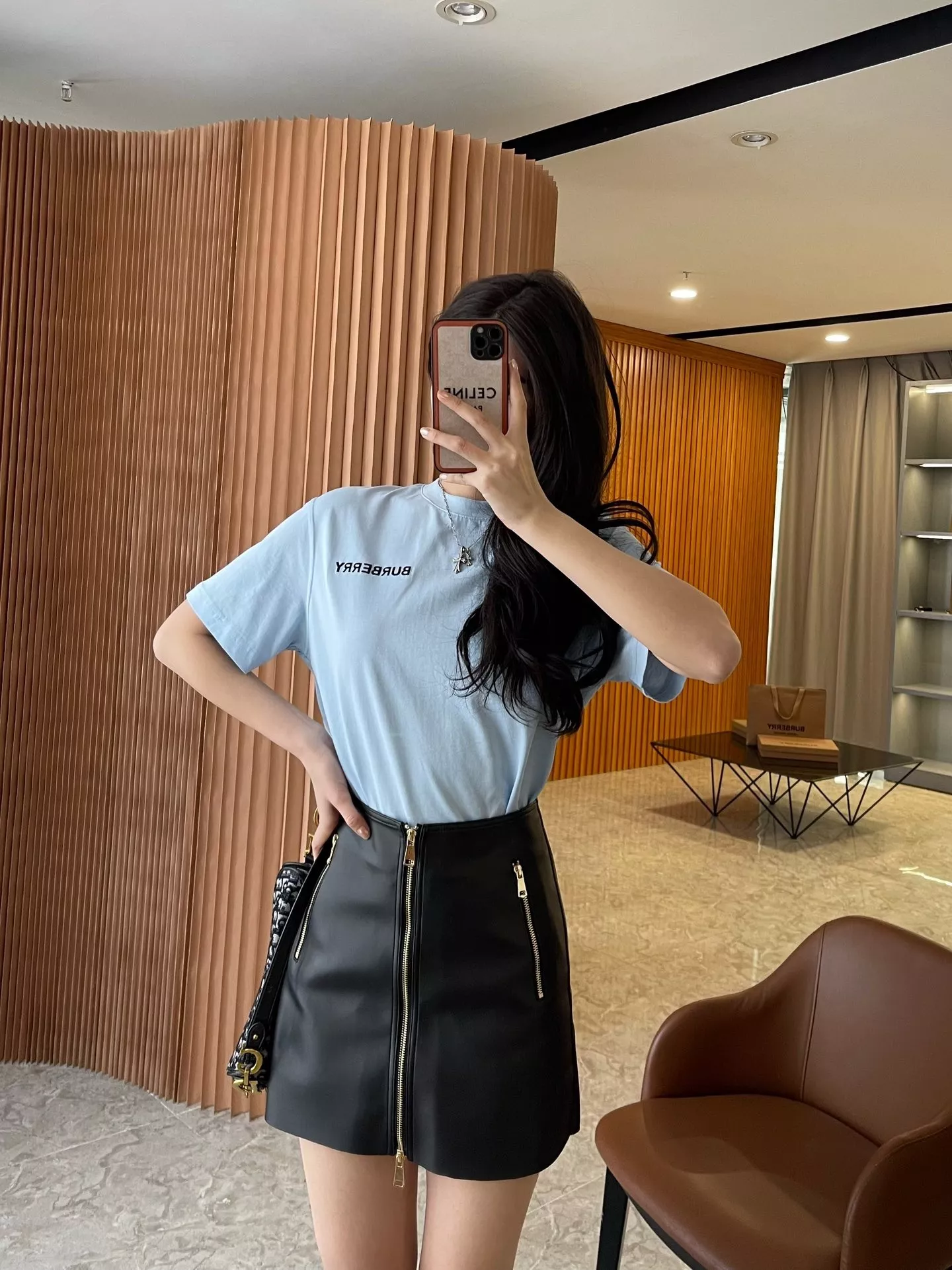 버버리 TB 자수 코튼 반소매 티셔츠 상세 이미지 64