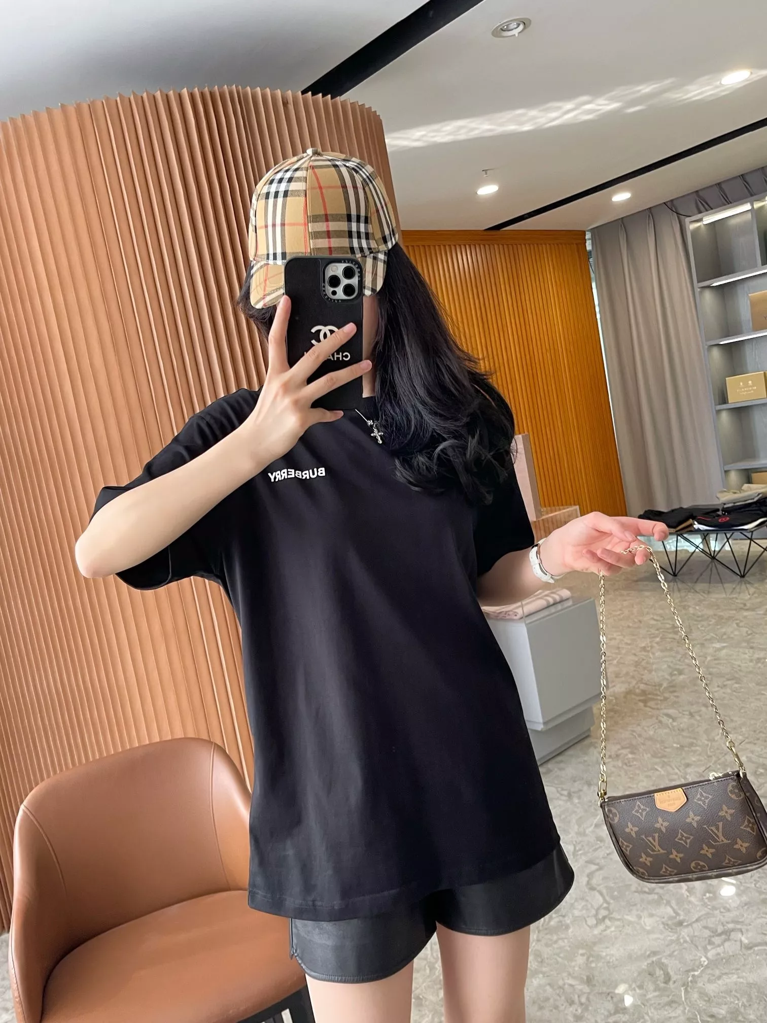 버버리 아이스크림 프린트 코튼 반팔 티셔츠 상세 이미지 69