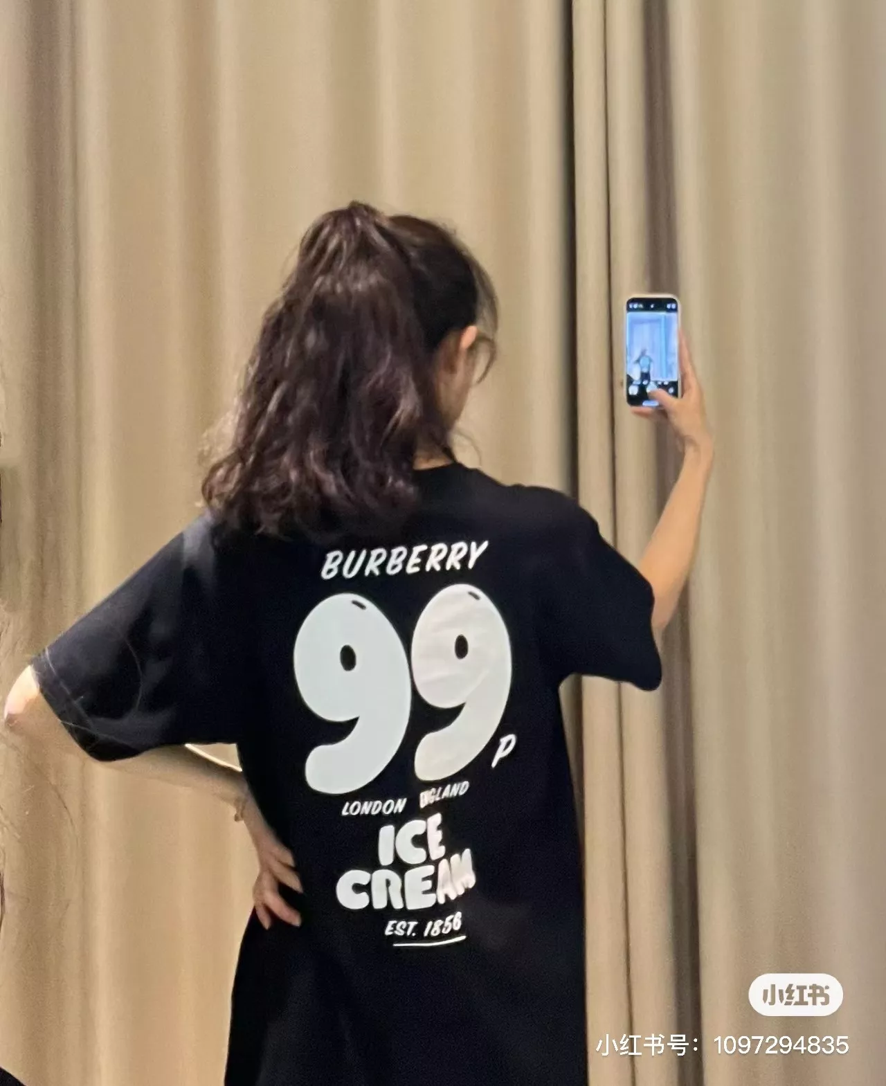 버버리 아이스크림 프린트 코튼 반팔 티셔츠 상세 이미지 55