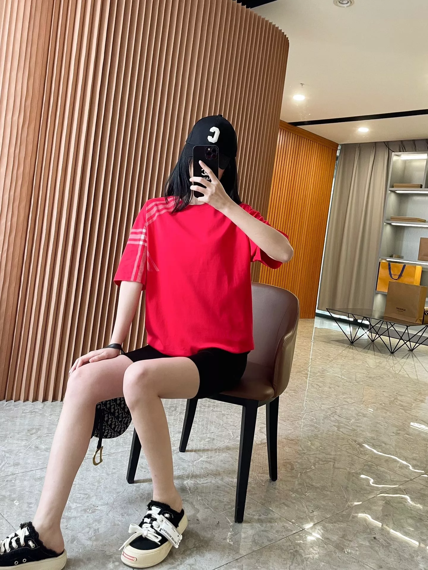 버버리 체크 슬리브 코튼 라운드 티셔츠 상세 이미지 75