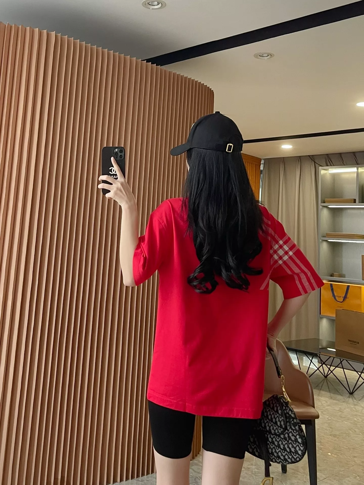 버버리 체크 슬리브 코튼 라운드 티셔츠 상세 이미지 78