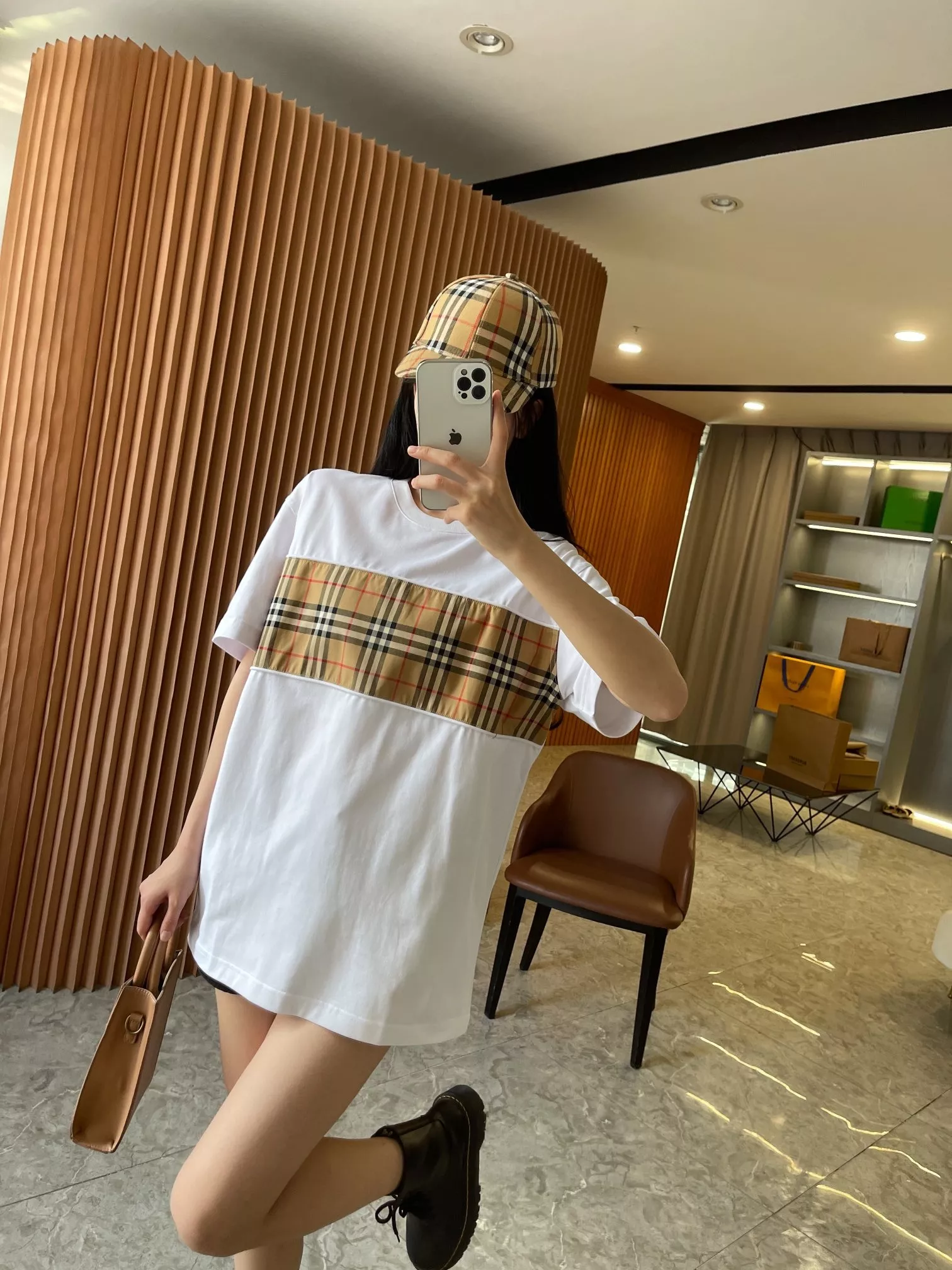 버버리 빈티지 체크 패널 코튼 티셔츠 상세 이미지 69