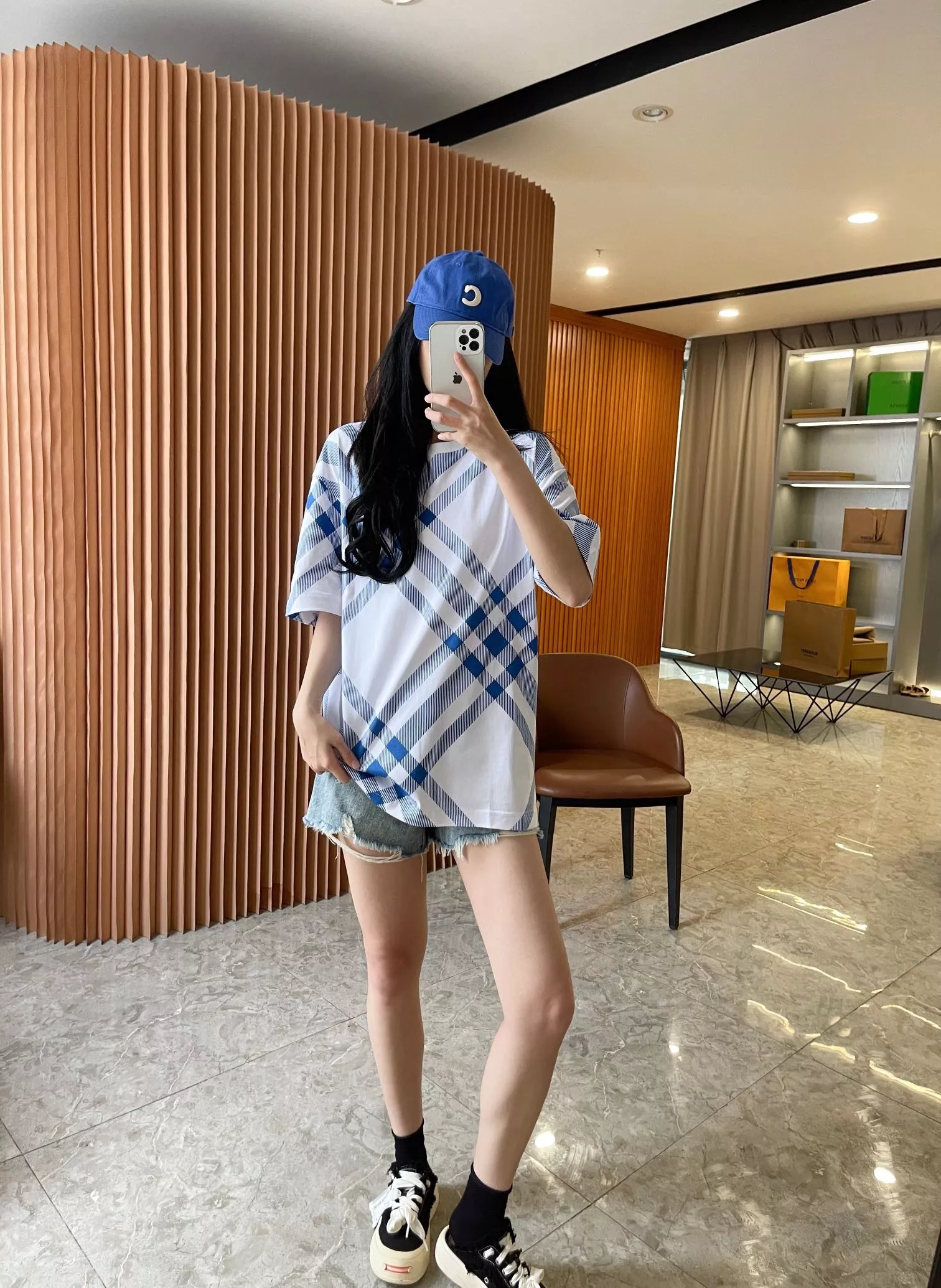 버버리 체크 코튼 라운드넥 반소매 티셔츠 상세 이미지 49