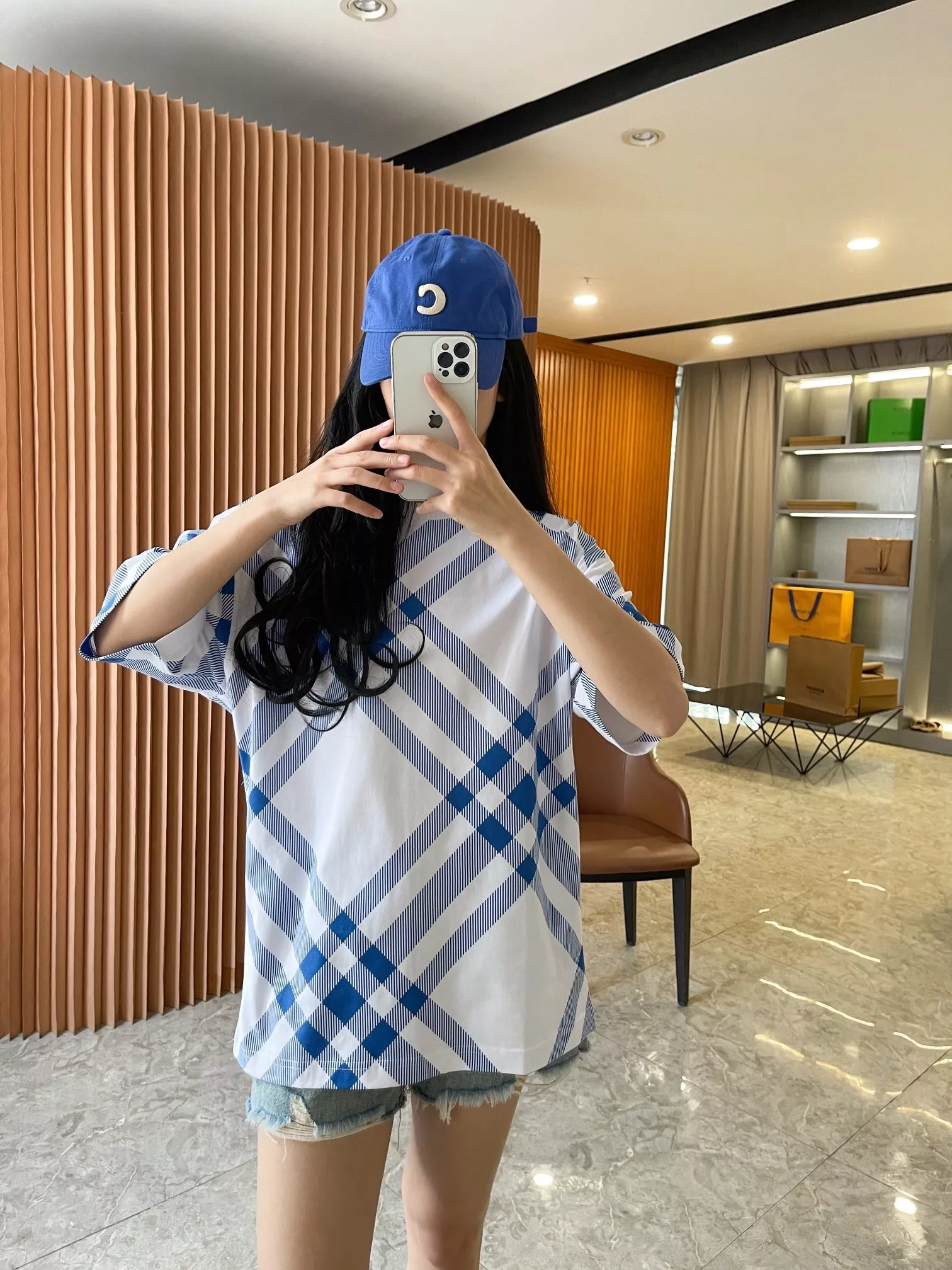 버버리 체크 코튼 라운드넥 반소매 티셔츠 상세 이미지 46