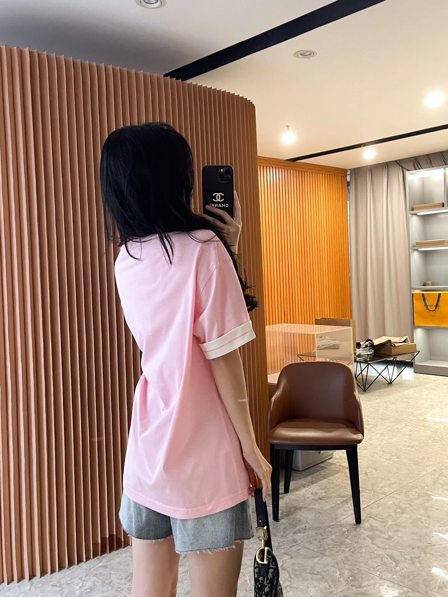 버버리 전마 로고 코튼 반팔 티셔츠 상세 이미지 76