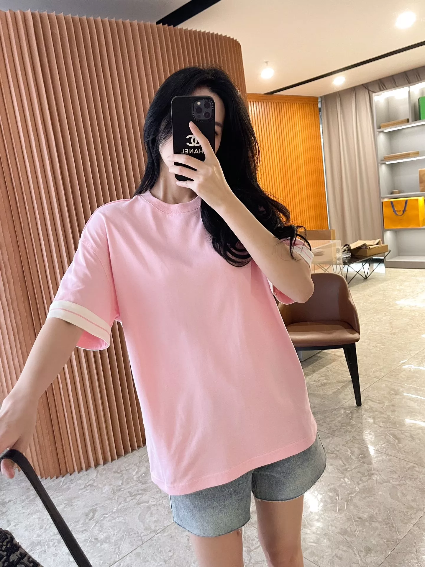 버버리 전마 로고 코튼 반팔 티셔츠 상세 이미지 68
