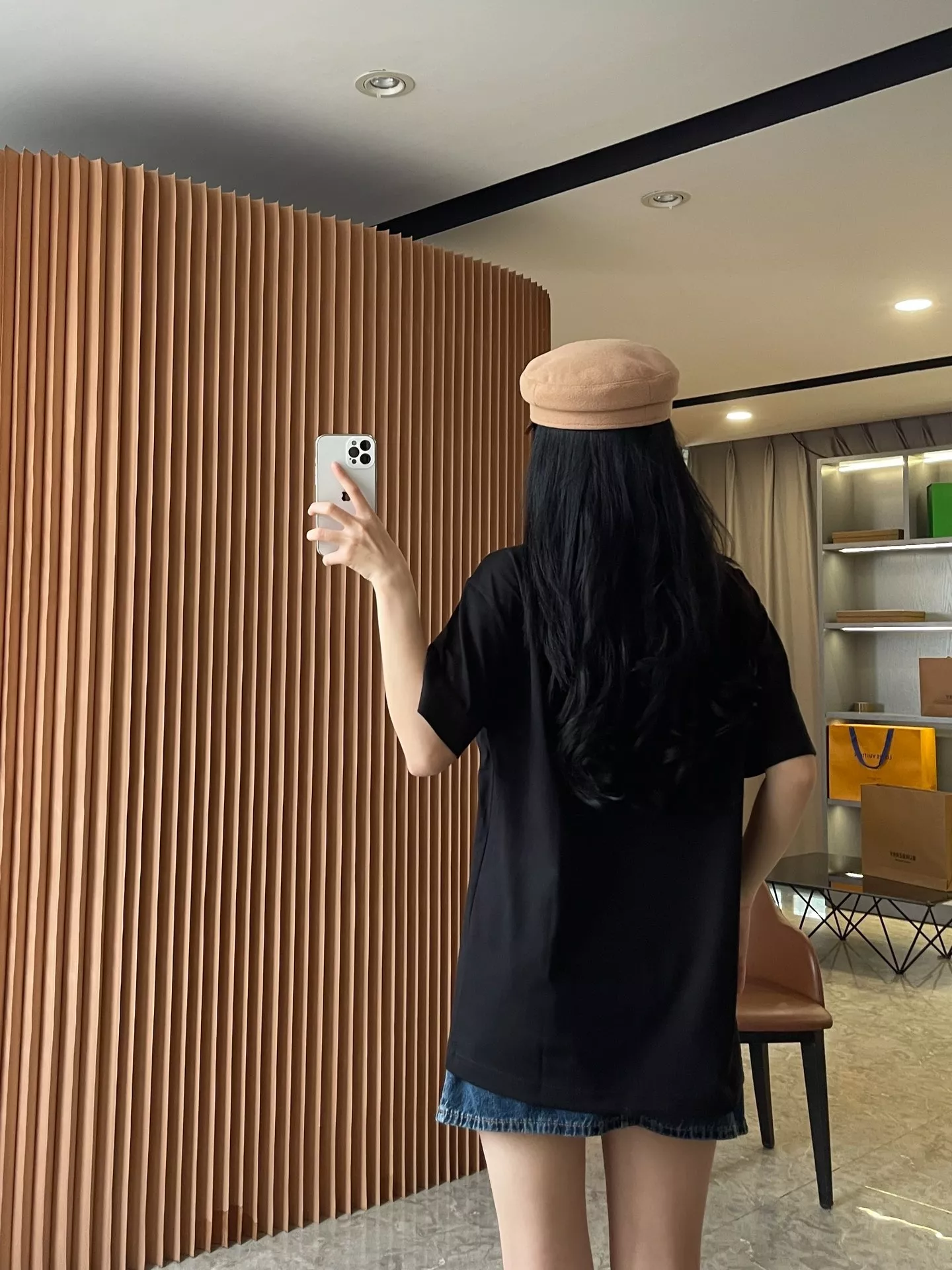버버리 라벨 패치 루즈핏 코튼 반소매 상세 이미지 50