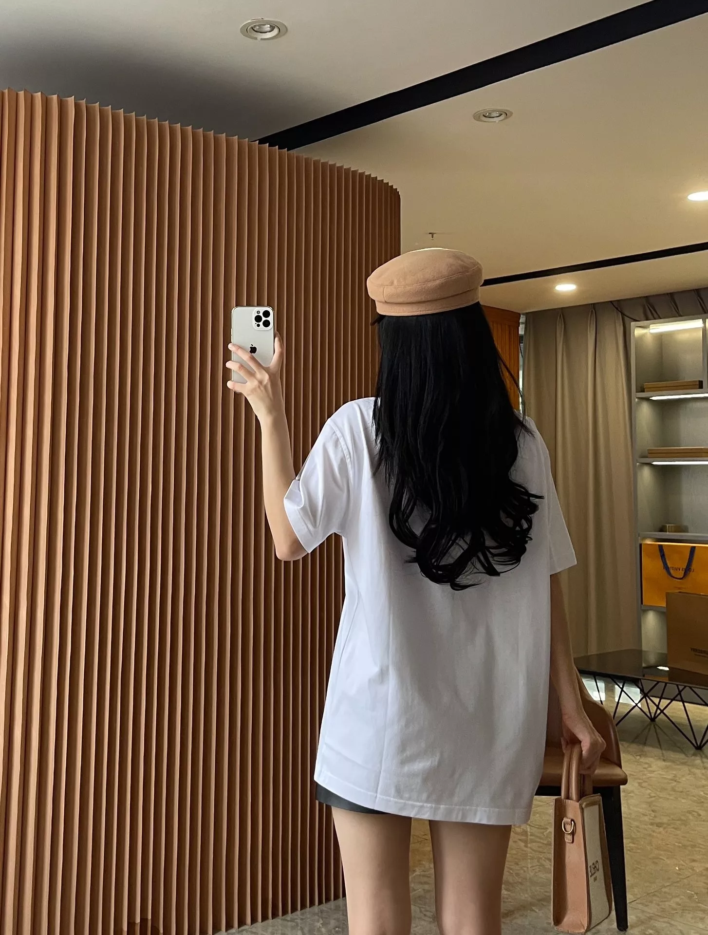 버버리 라벨 패치 루즈핏 코튼 반소매 상세 이미지 41