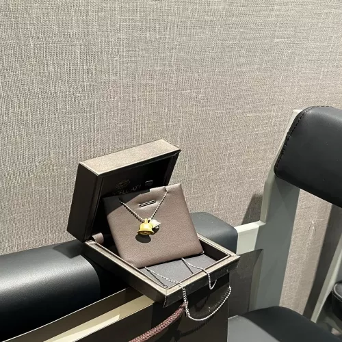 부첼라티 플라워 모티브 골드 링