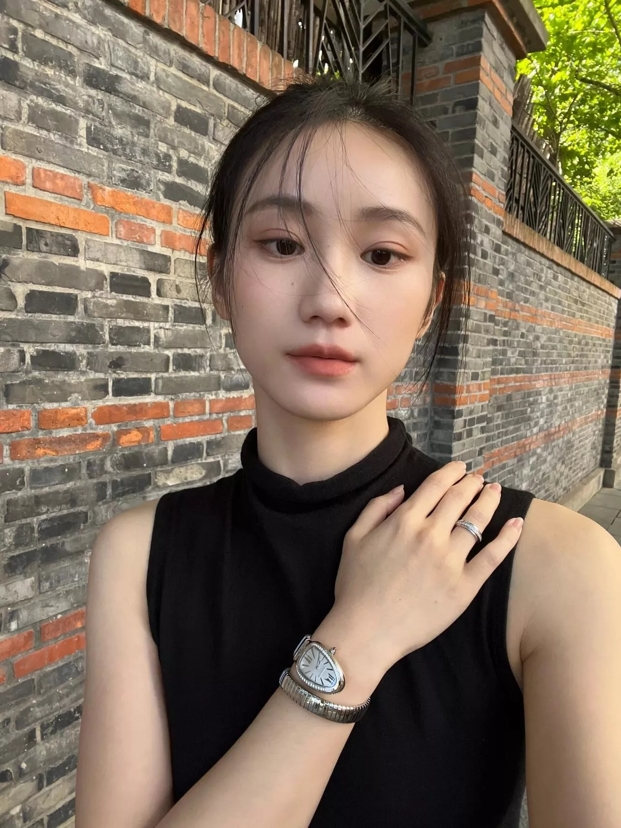 불가리 세르펜티 스틸 브레이슬릿 시계 상세 이미지 27