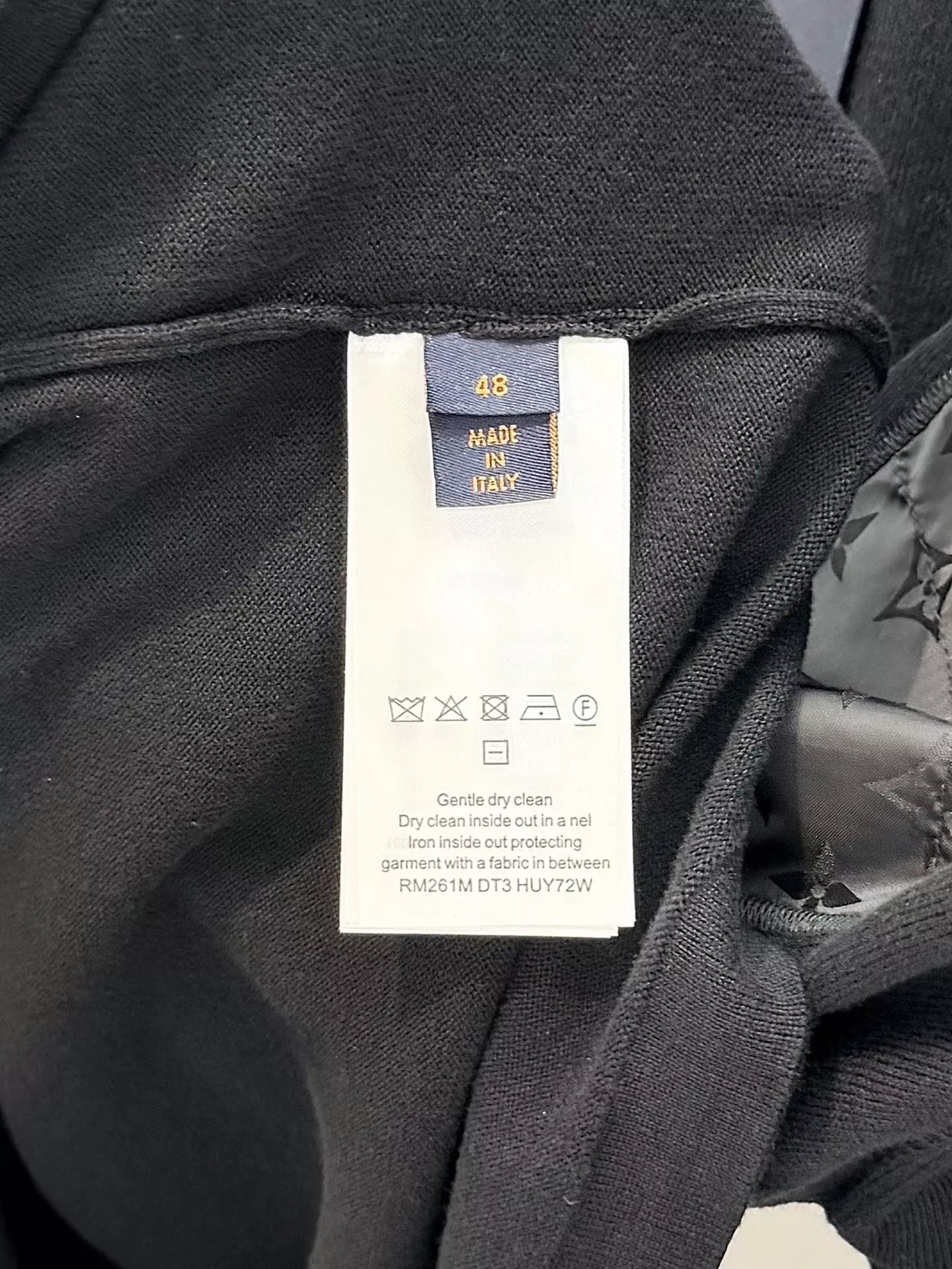 루이비통 모노그램 포켓 코튼 티셔츠 상세 이미지 7
