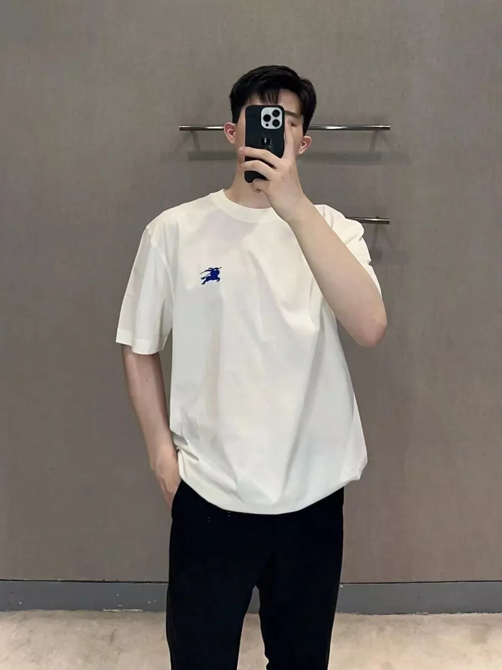 버버리 전마 자수 라운드 티셔츠 상세 이미지 22