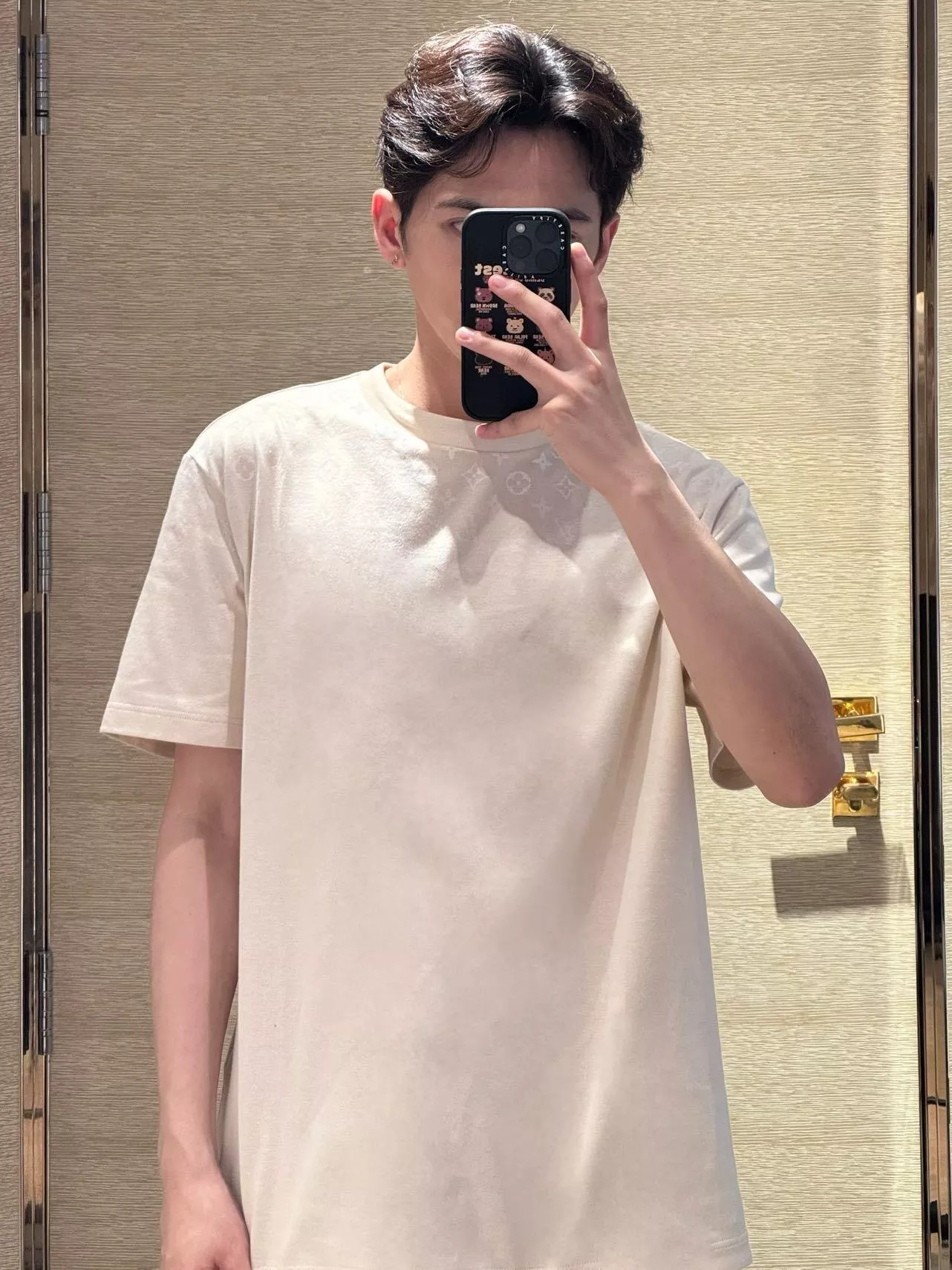 루이비통 그라데이션 모노그램 코튼 반팔 티셔츠 상세 이미지 11
