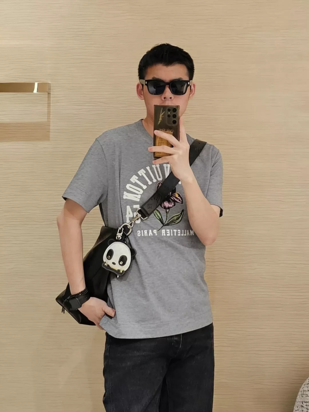 루이비통 아이리스 프린트 원형 넥 반소매 탑 상세 이미지 19