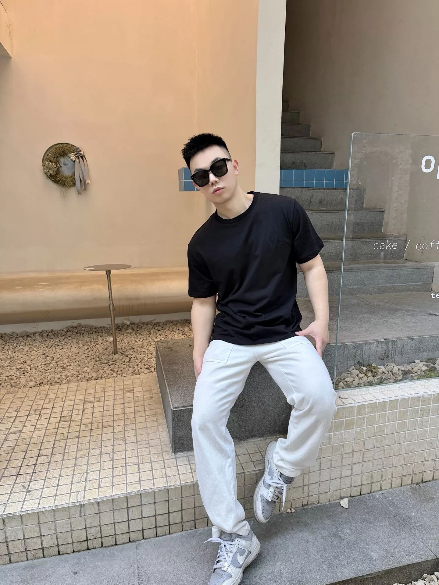 디올 코튼 자수 반소매 티셔츠 상세 이미지 9