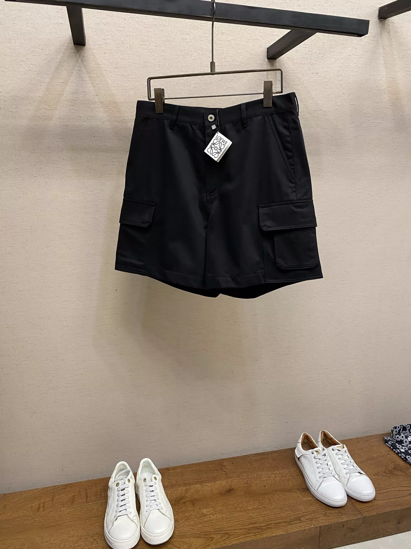 로에베 블랙 카고 데님 쇼츠 상세 이미지 2