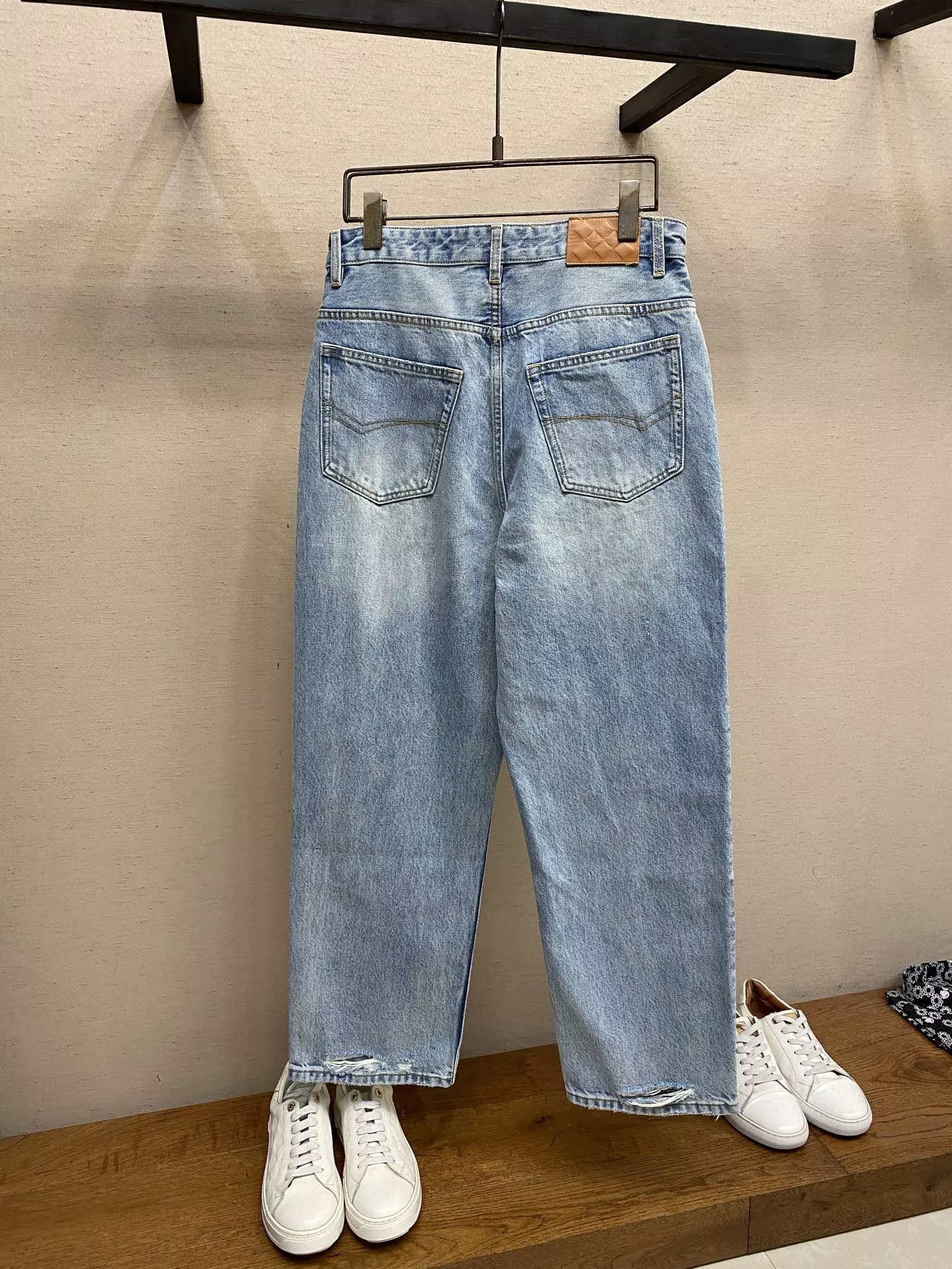 보테가베네타 아이스 블루 워싱 데님 팬츠 상세 이미지 2
