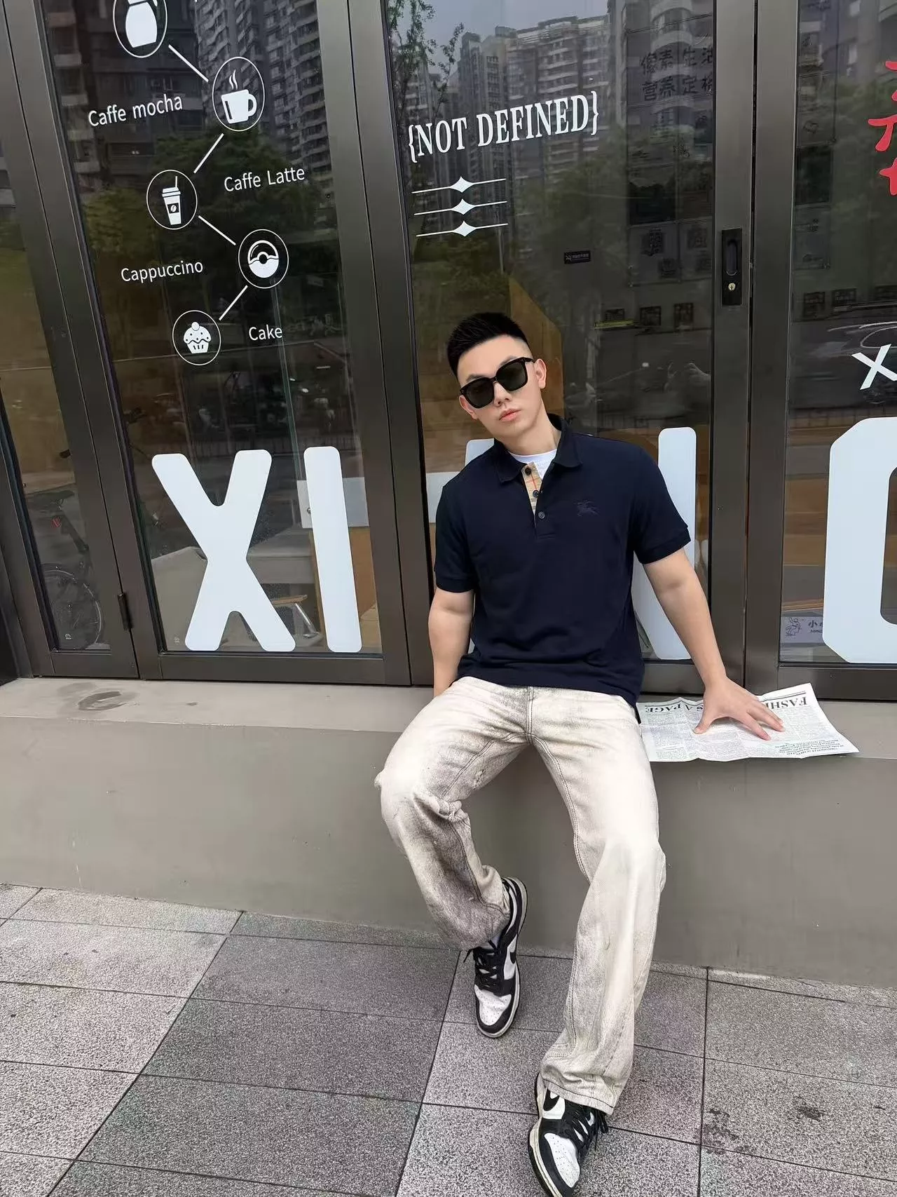 버버리 전마 자수 피케 폴로 상의 상세 이미지 14