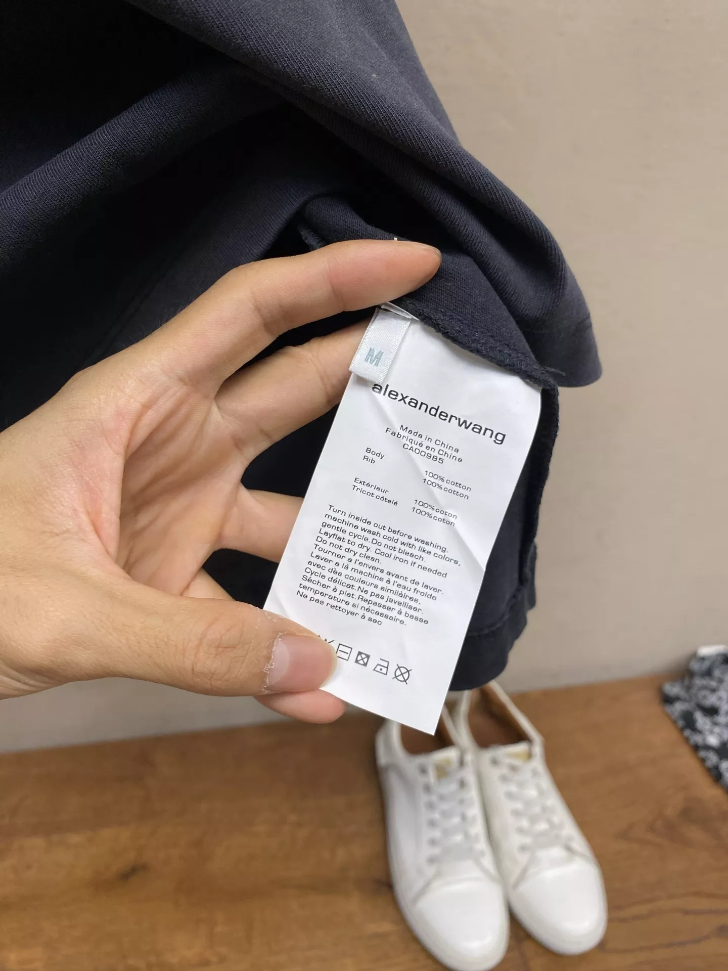 알렉산더왕 스톤 장식 워싱 라운드 반팔 탑 상세 이미지 8
