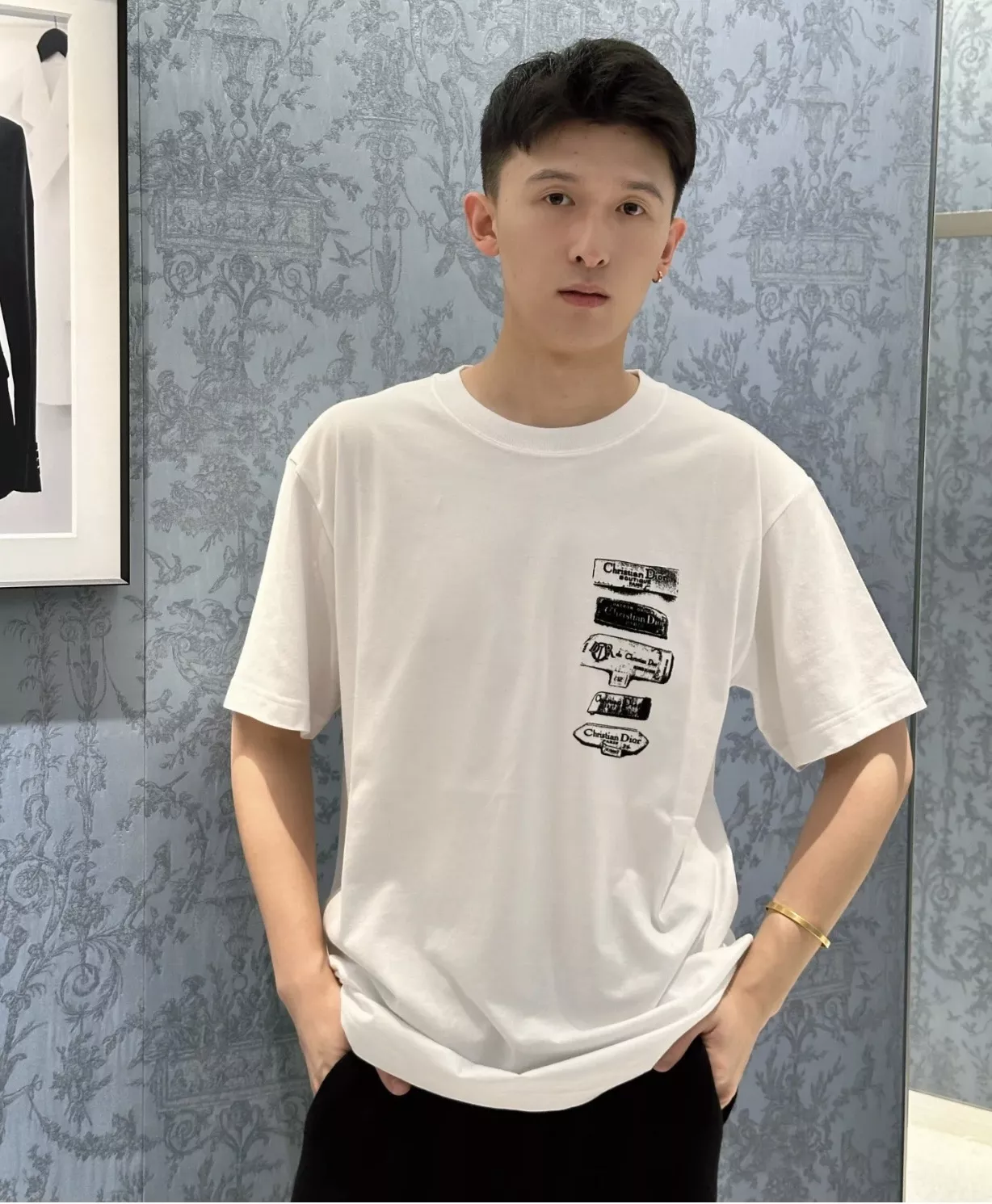 디올 아카이브 라벨 프린트 티셔츠 상세 이미지 12