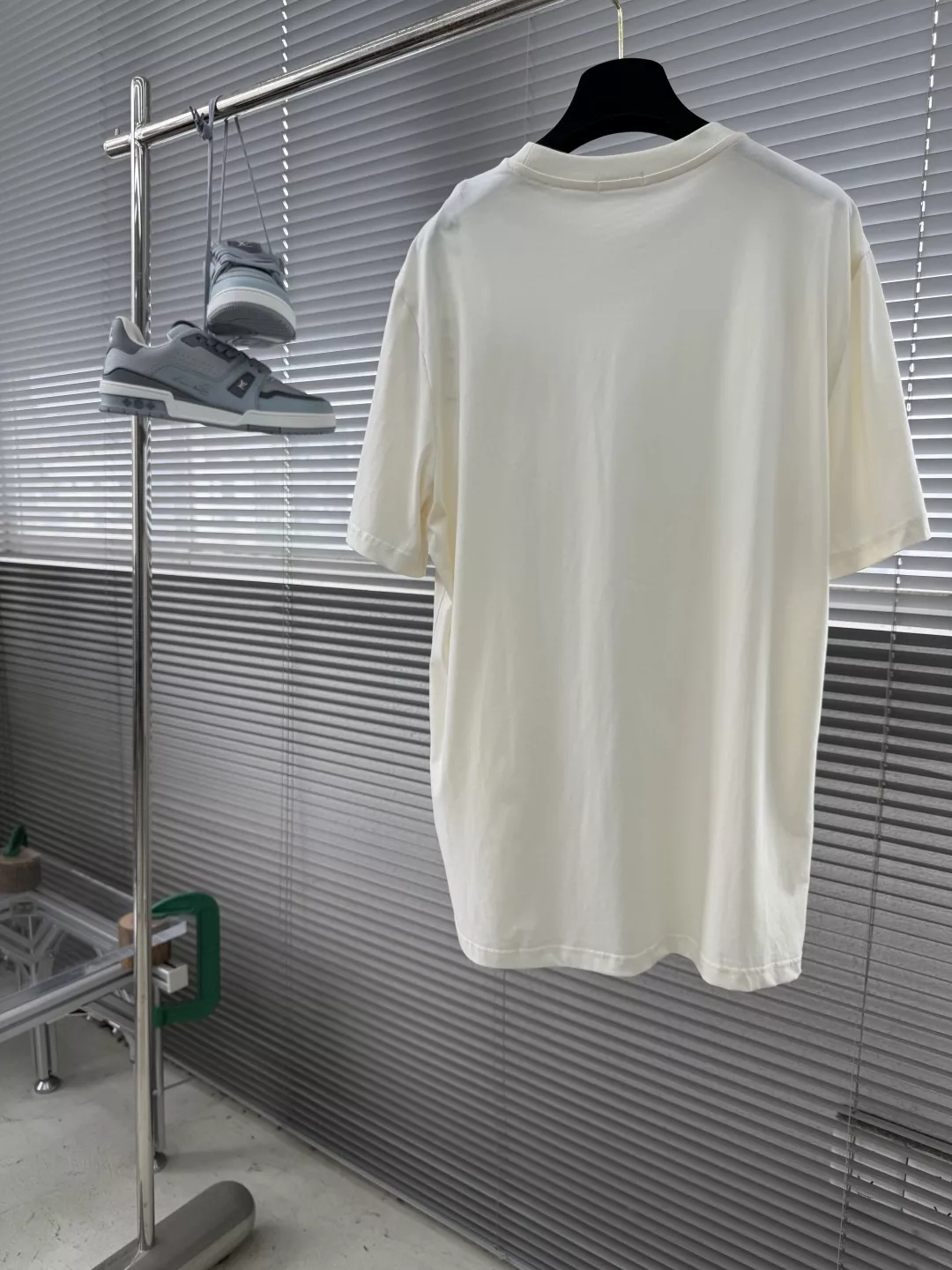 몽클레어 스트라이프 로고 코튼 저지 반소매 티셔츠 상세 이미지 8
