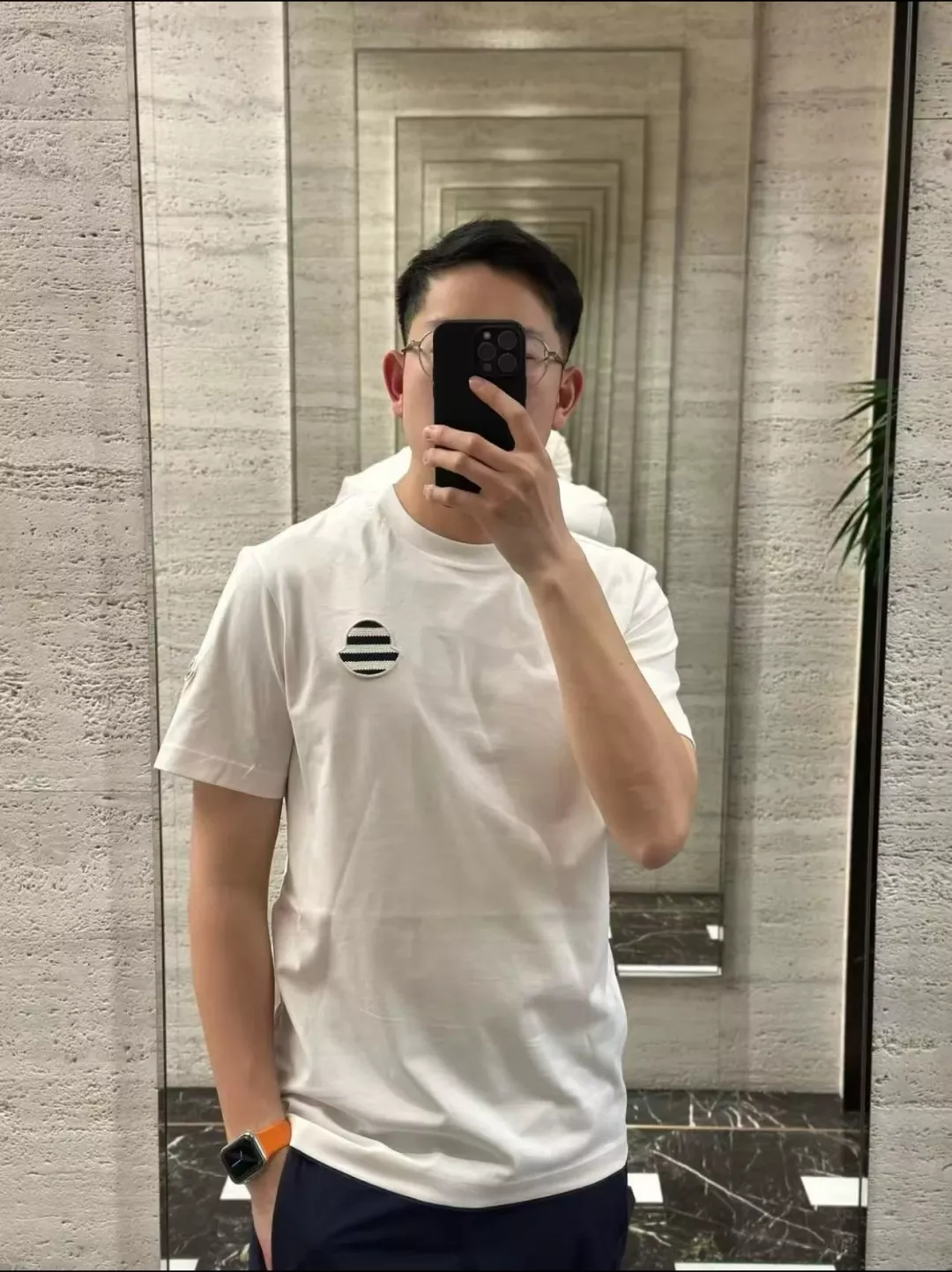 몽클레어 스트라이프 로고 코튼 저지 반소매 티셔츠 상세 이미지 19