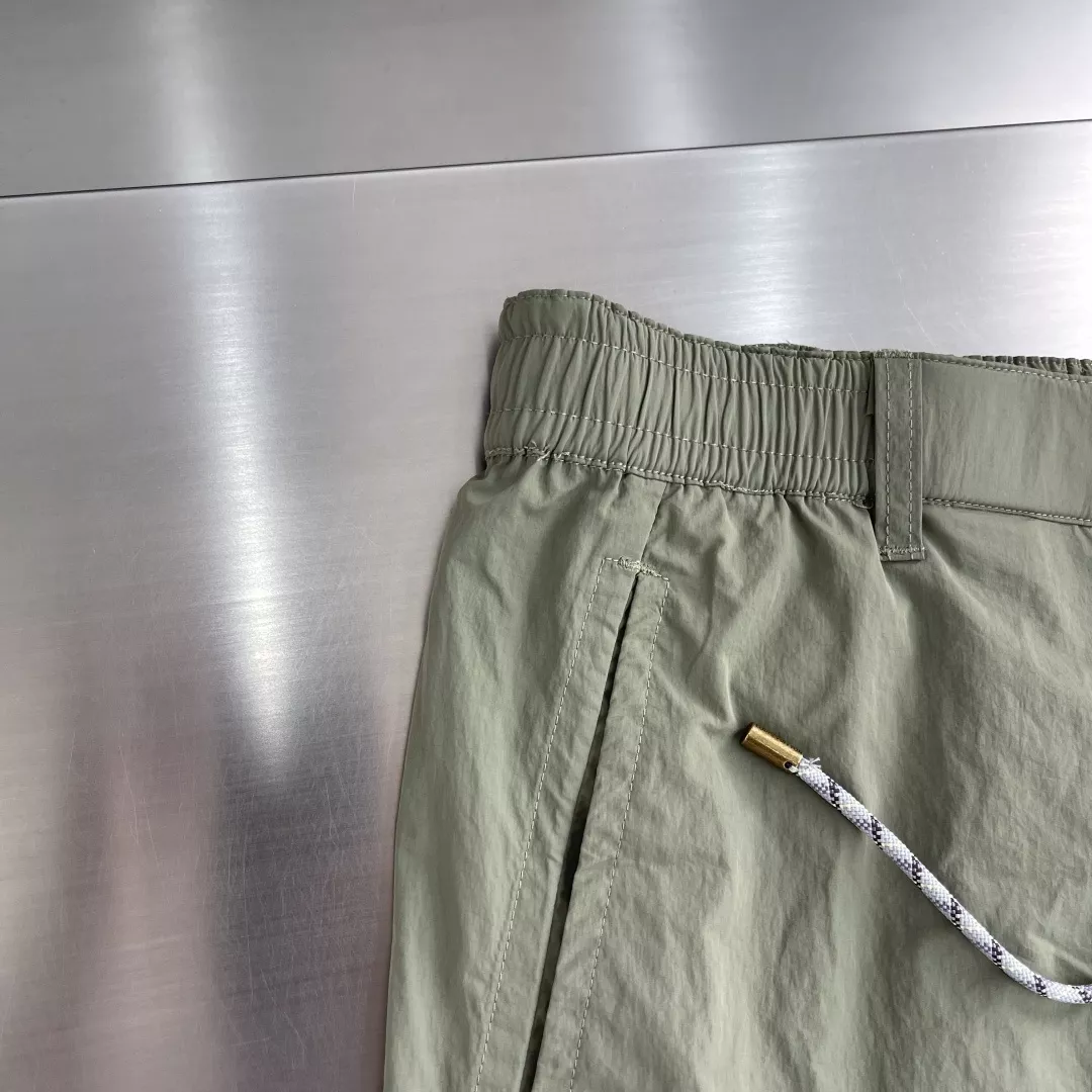 루이비통 레거시 자수 포인트 테크 카고 팬츠 상세 이미지 4
