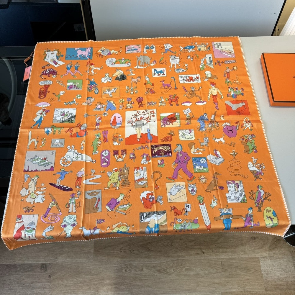 에르메스 실크 스퀘어 스카프