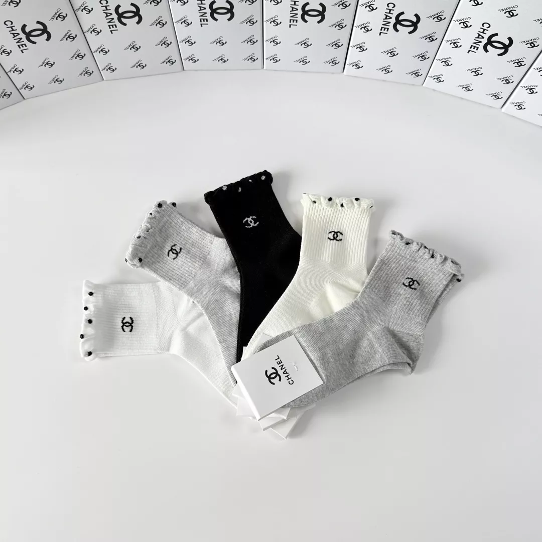 샤넬 중장목 로고 삭스 상세 이미지 6