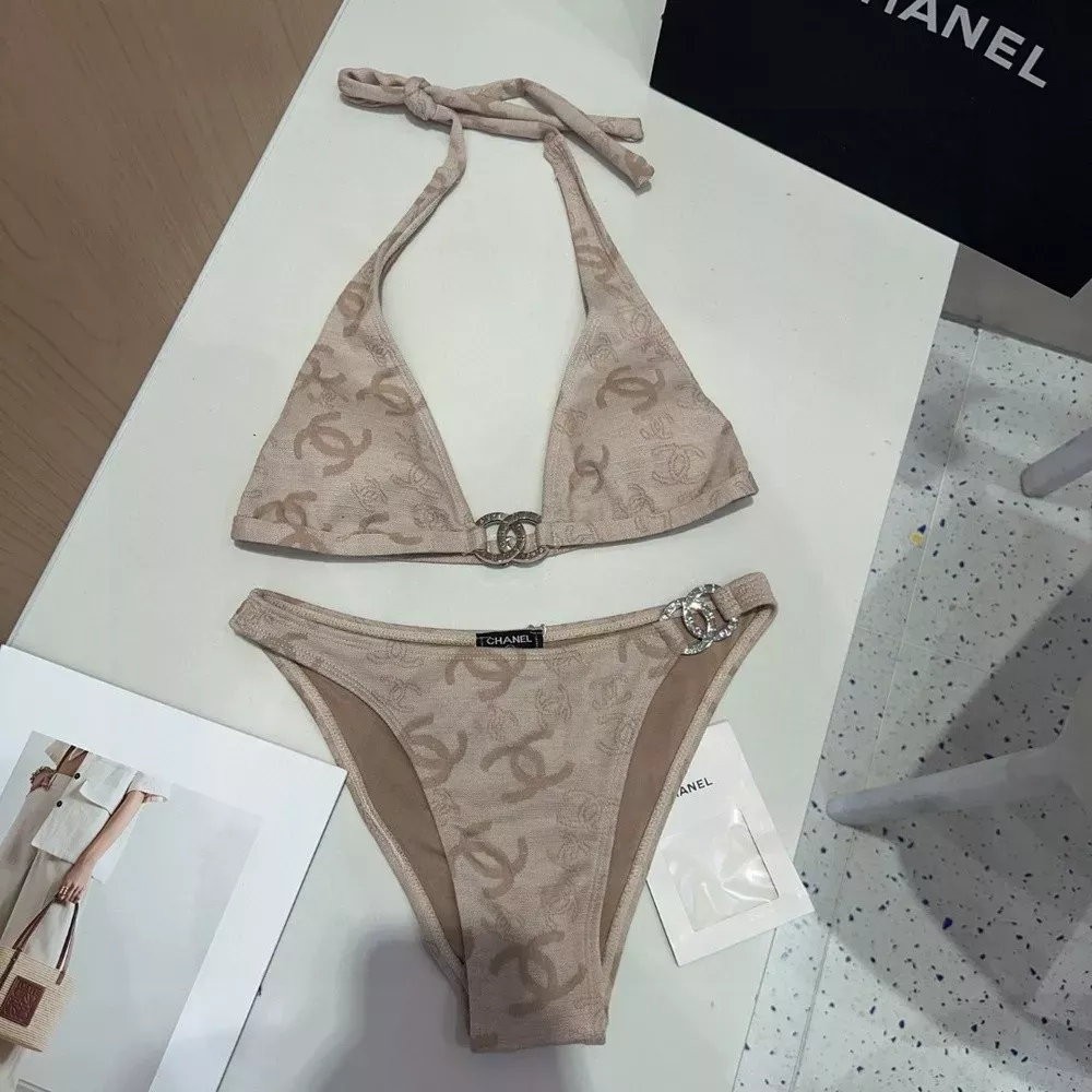 샤넬 홀터넥 투피스 수영복
