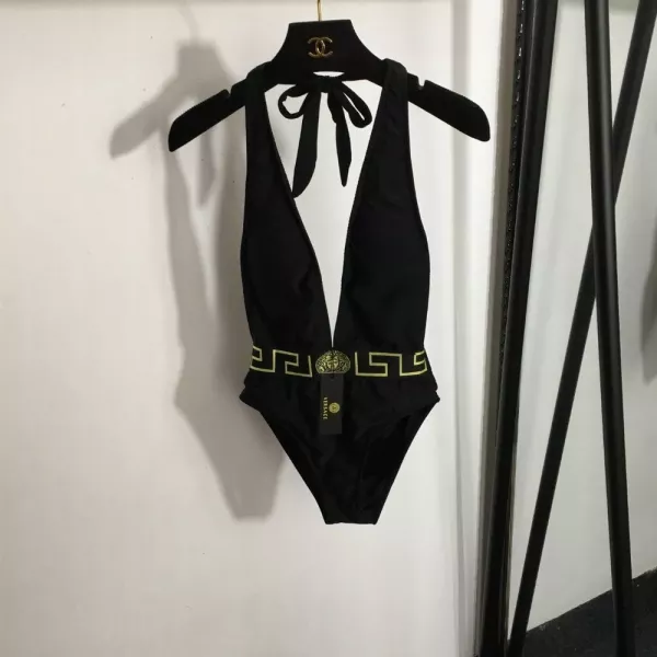 베르사체 메두사 밴드 포인트 홀터넥