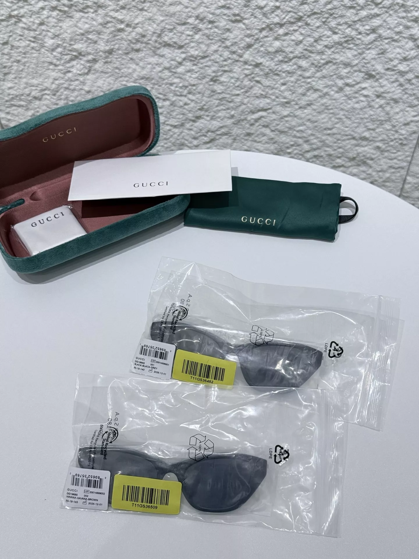 구찌 풀프레임 캣아이 선글라스 상세 이미지 3
