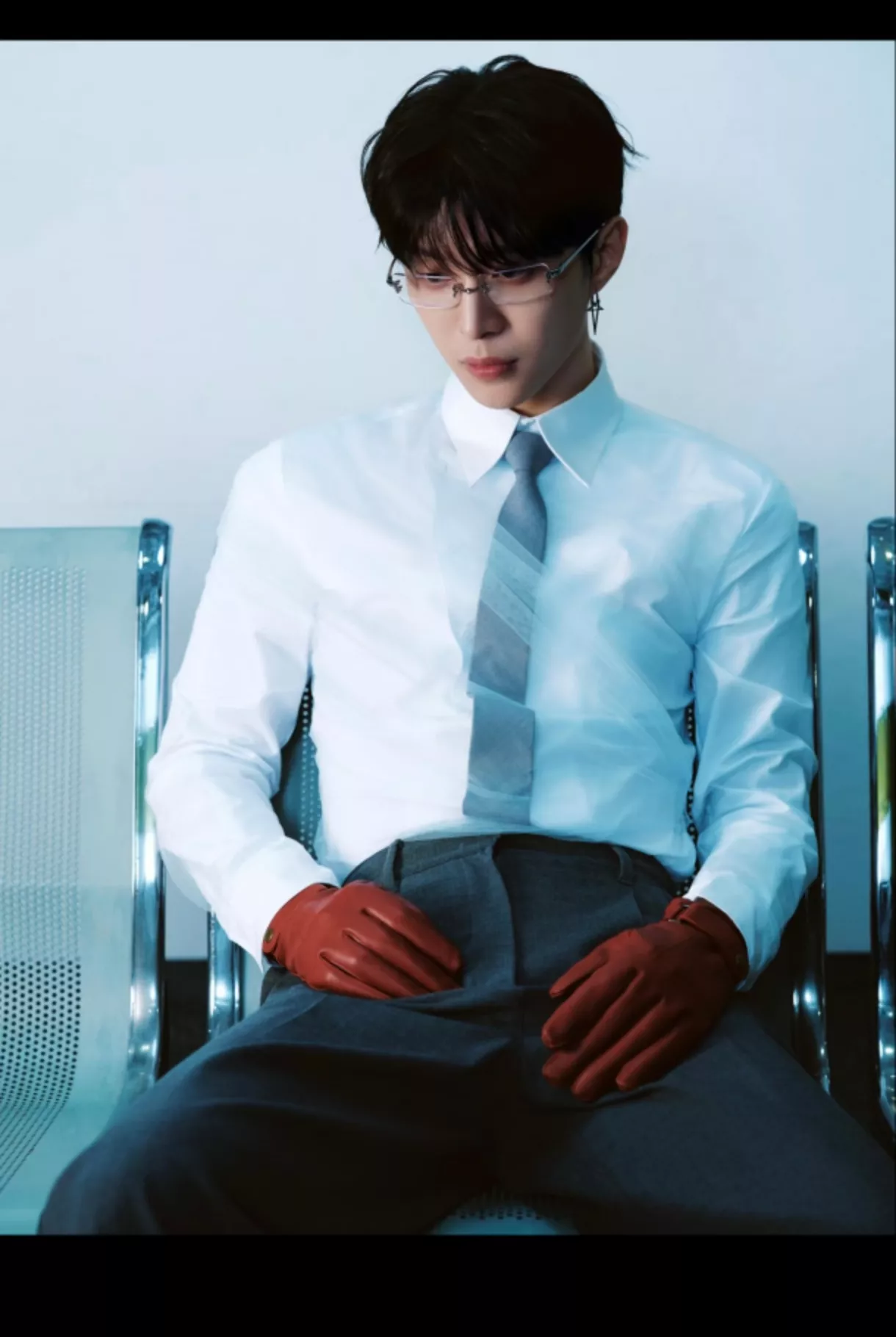 젠틀몬스터 볼드 메탈 무테 안경 상세 이미지 107