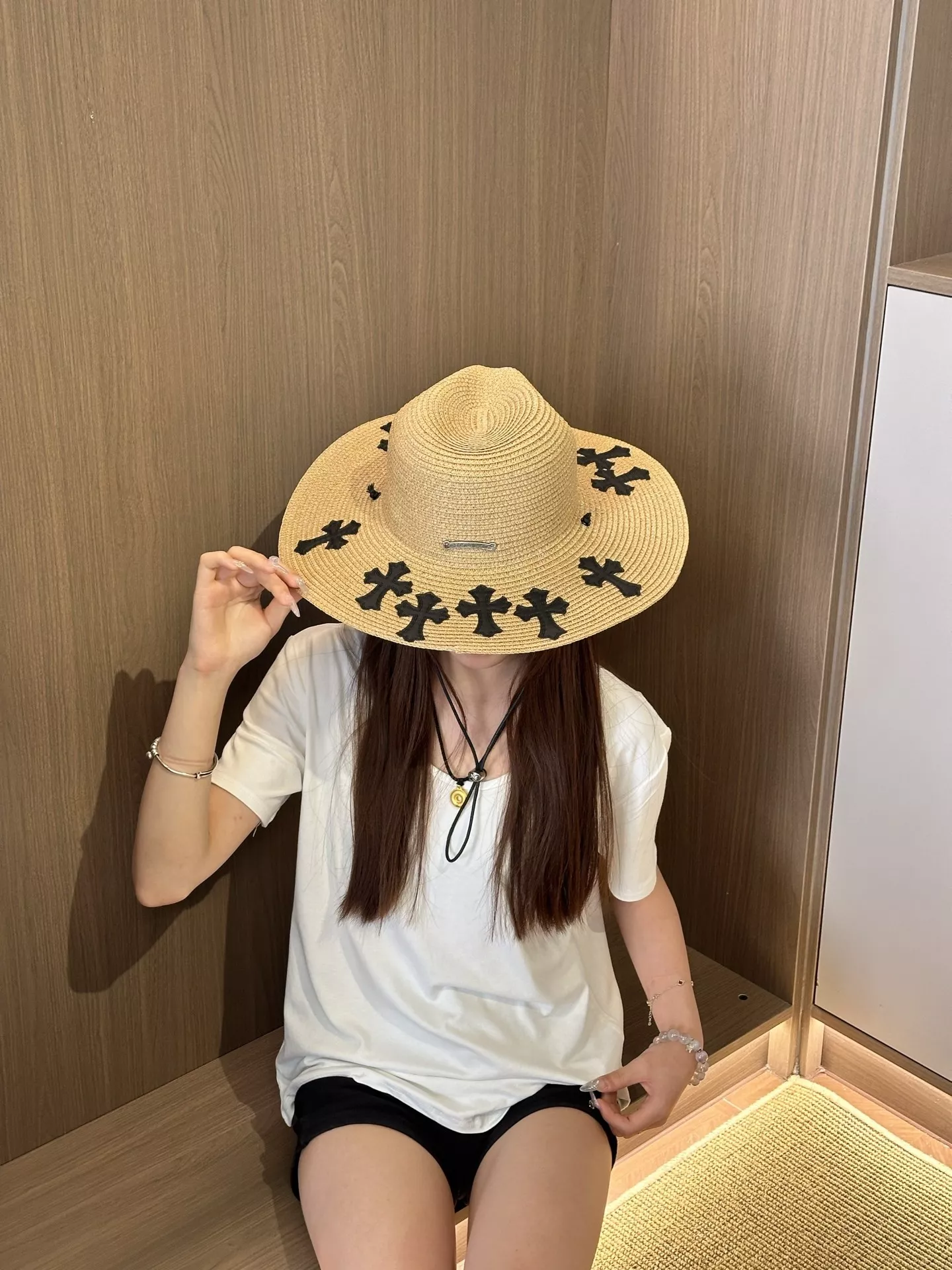 body_8aa1b82e86f16e00.webp