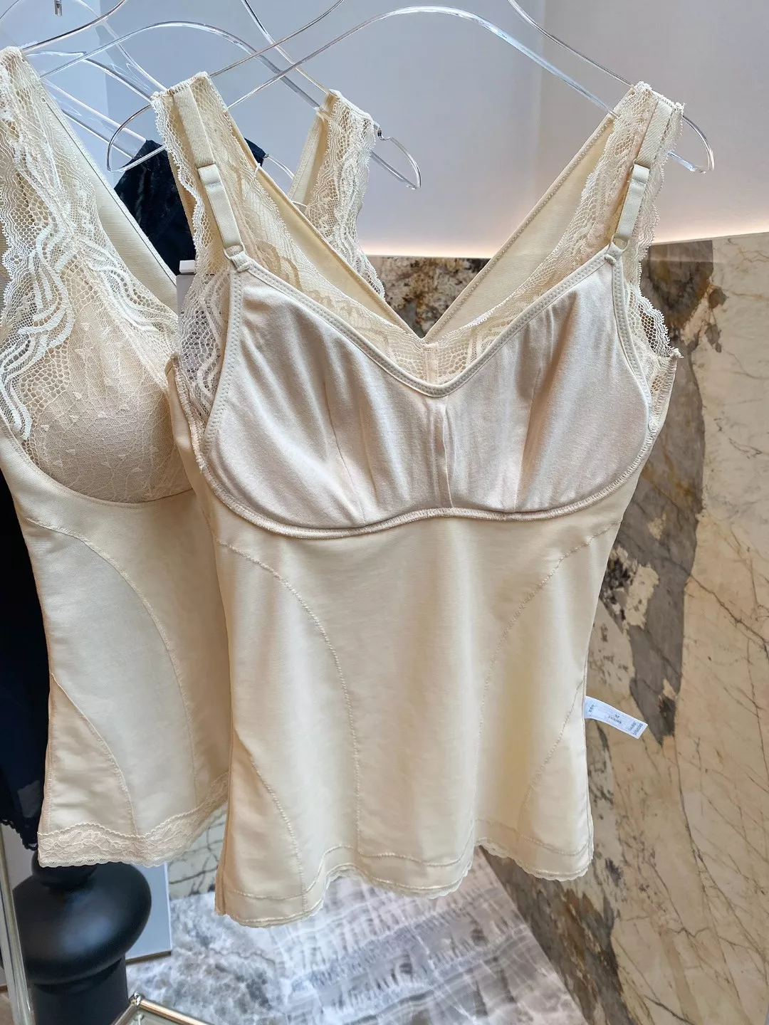 와코루 레이스 브라 일체형 보정 나시 상세 이미지 52