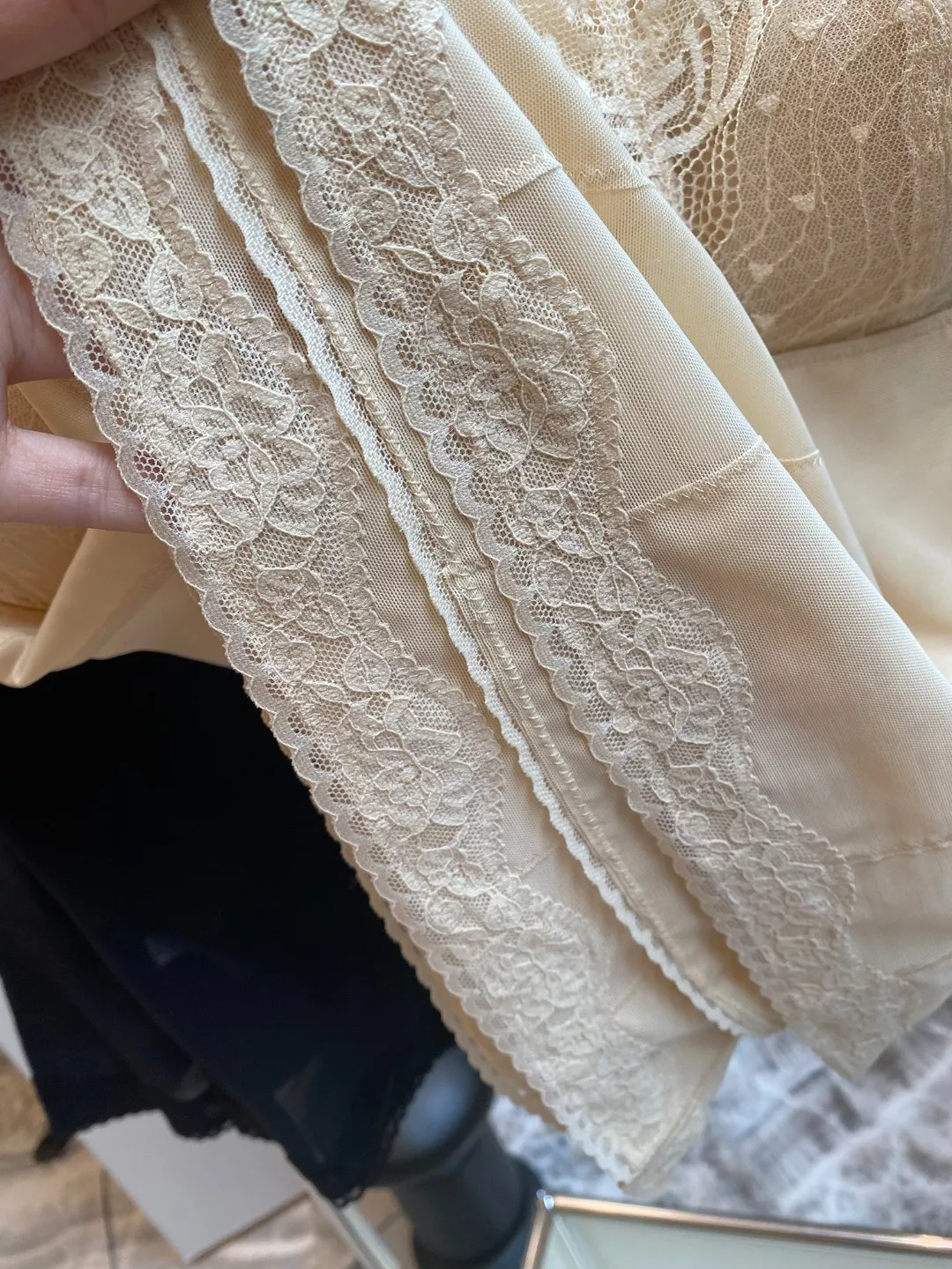 와코루 레이스 브라 일체형 보정 나시 상세 이미지 38