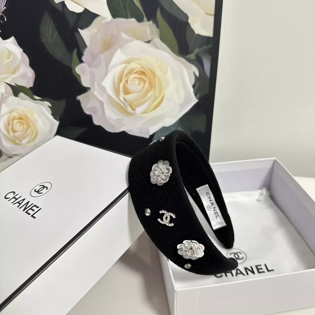샤넬 로고 장식 헤어 액세서리 상세 이미지 7