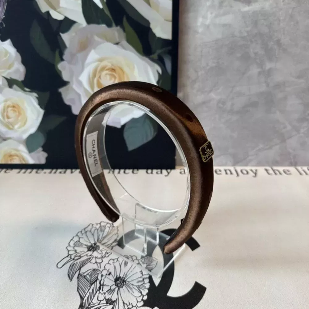 샤넬 로고 포인트 헤어밴드