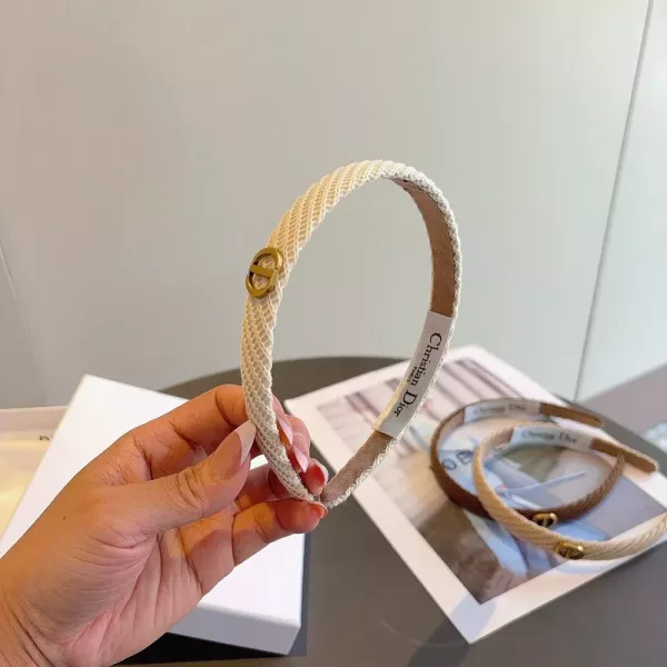 디올 로고 니트 헤어밴드
